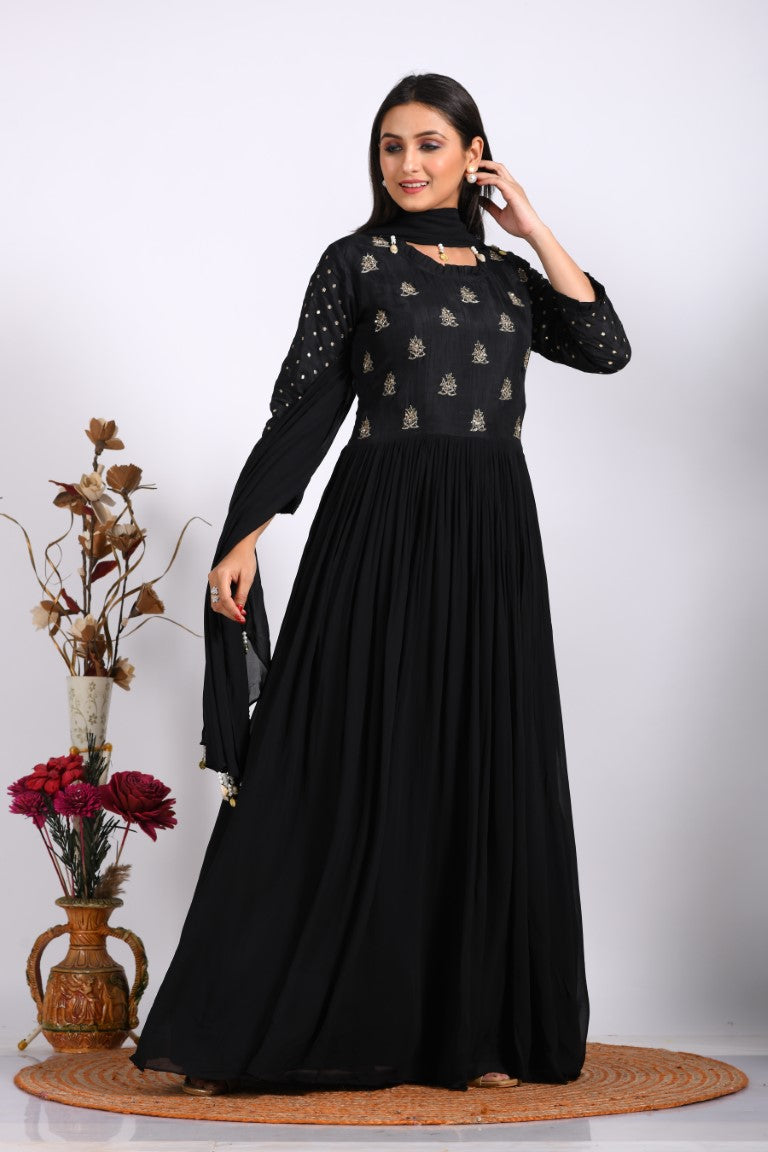 Morchari Long Gown With Dupatta & Hand Embroidery - Black