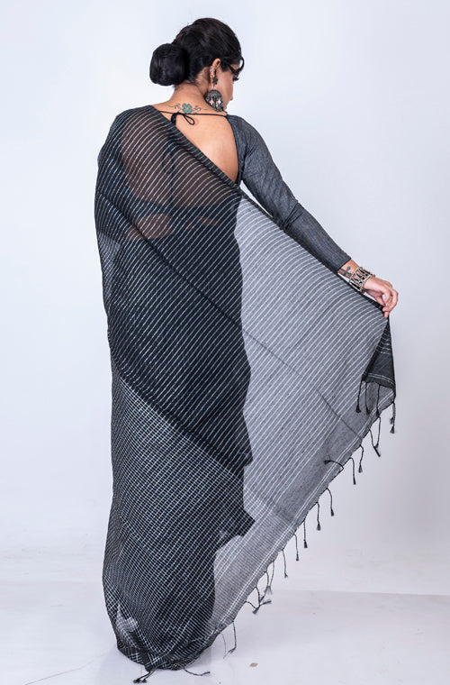 Morchari Bengal Handloom Cotton Zari Check Saree - Black
