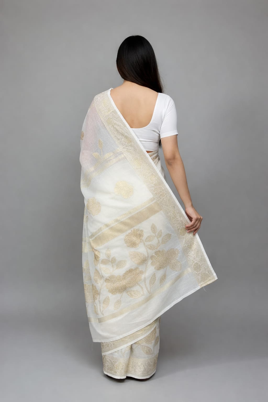 Morchari Applique Work All Over Saree With Unstitched Blouse