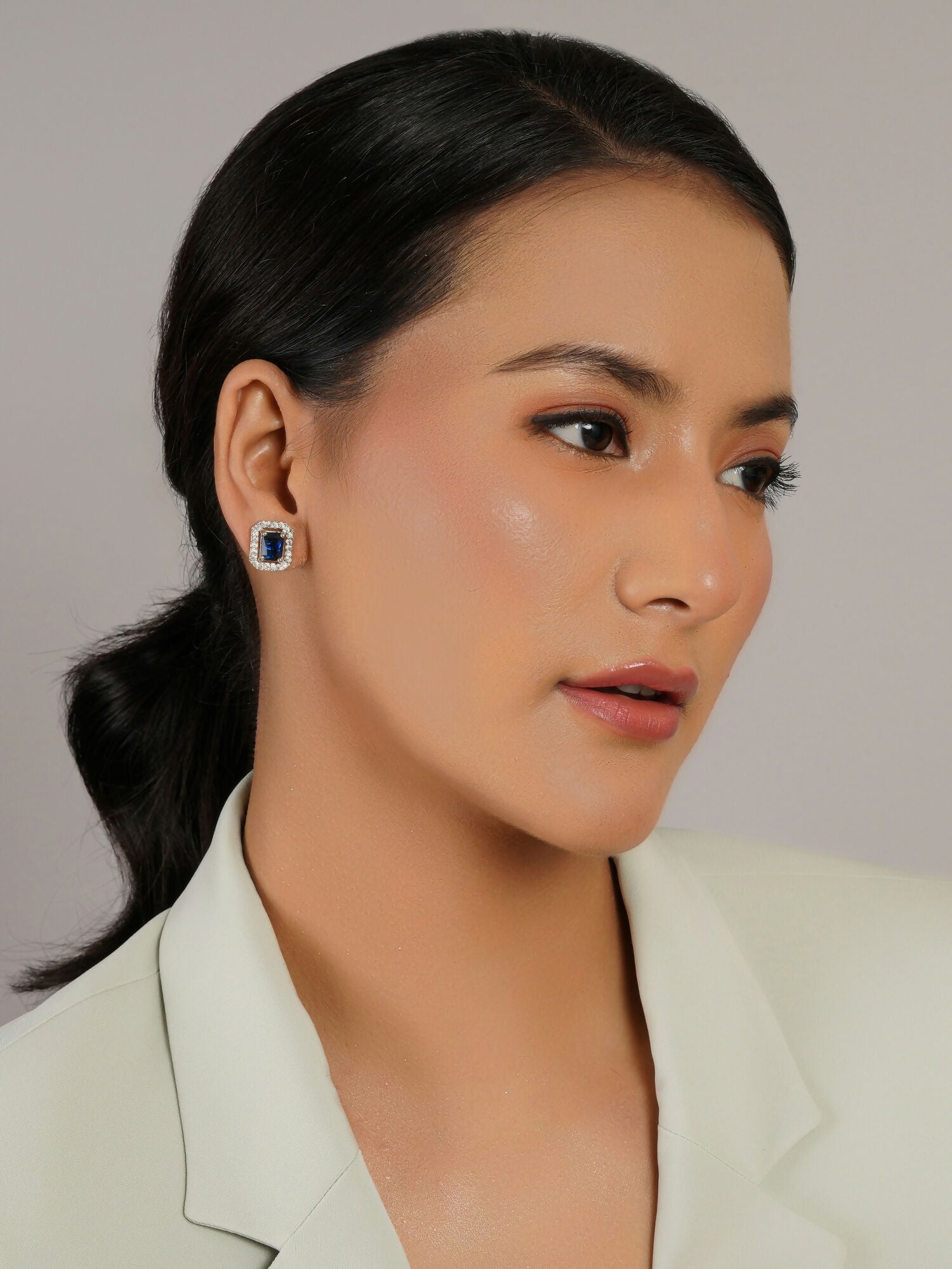 stone stud (Blue) - Ruby Raang - Grab2buy