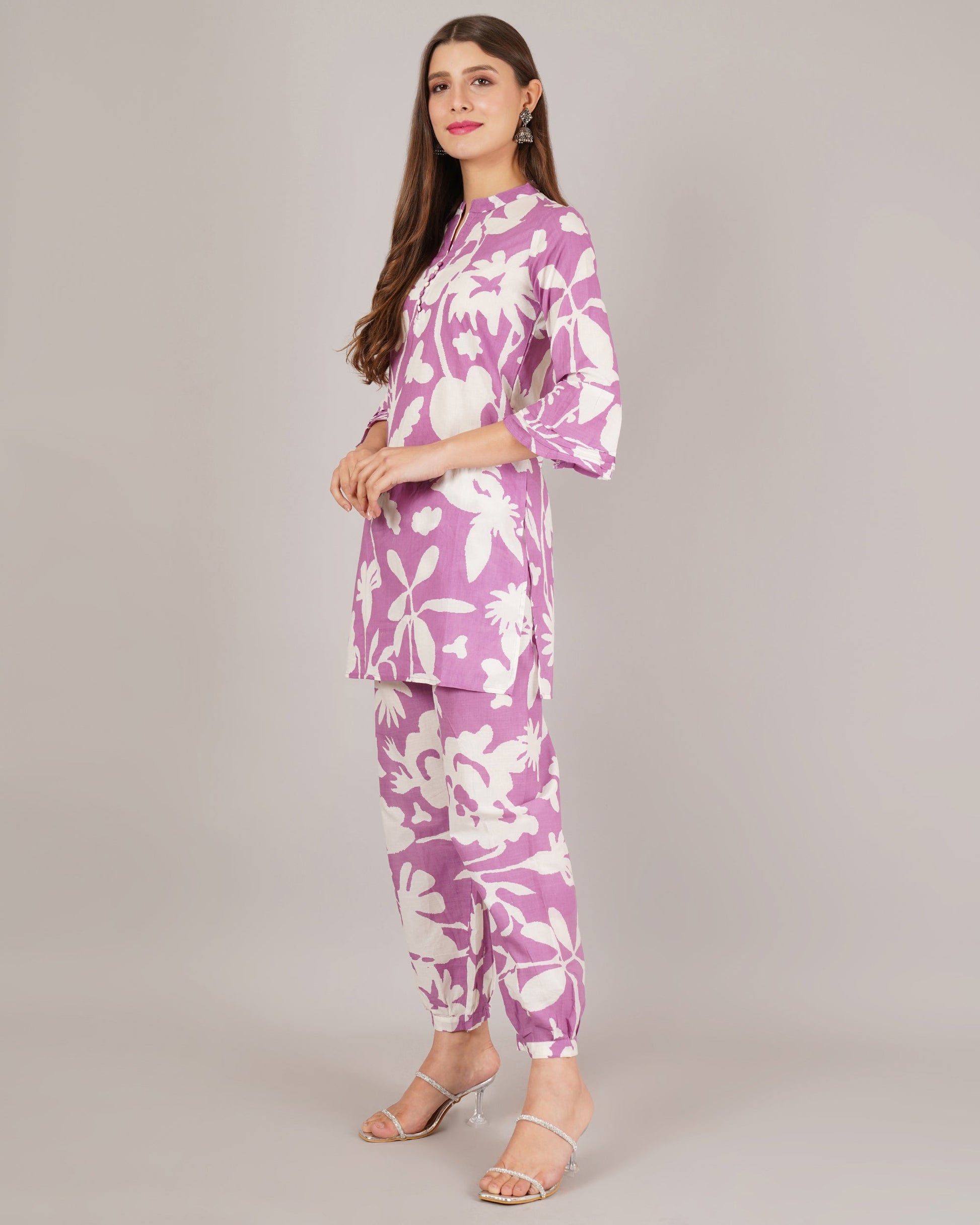 Jaitra Apparels White And Purple Printed Premium Pure Cotton Co-Ord Set For Women 