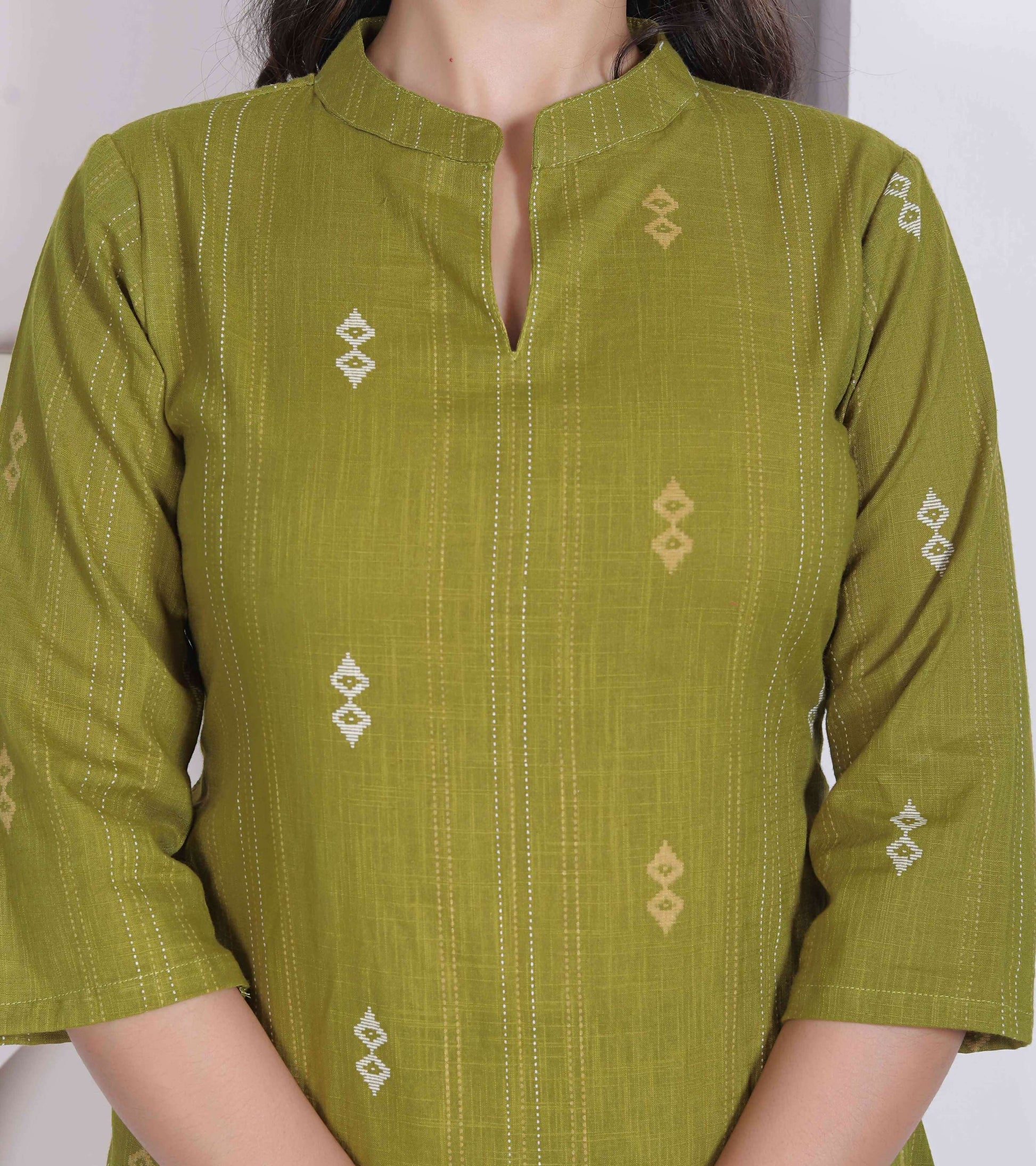 Miravan Womens Green Printed Cotton Straight Kurta With Palazzo