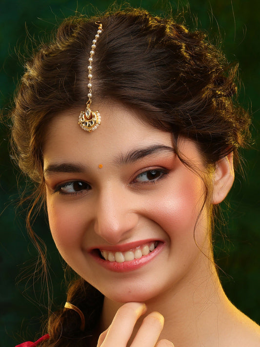 Ruby Raang Chandni Charm Tikka