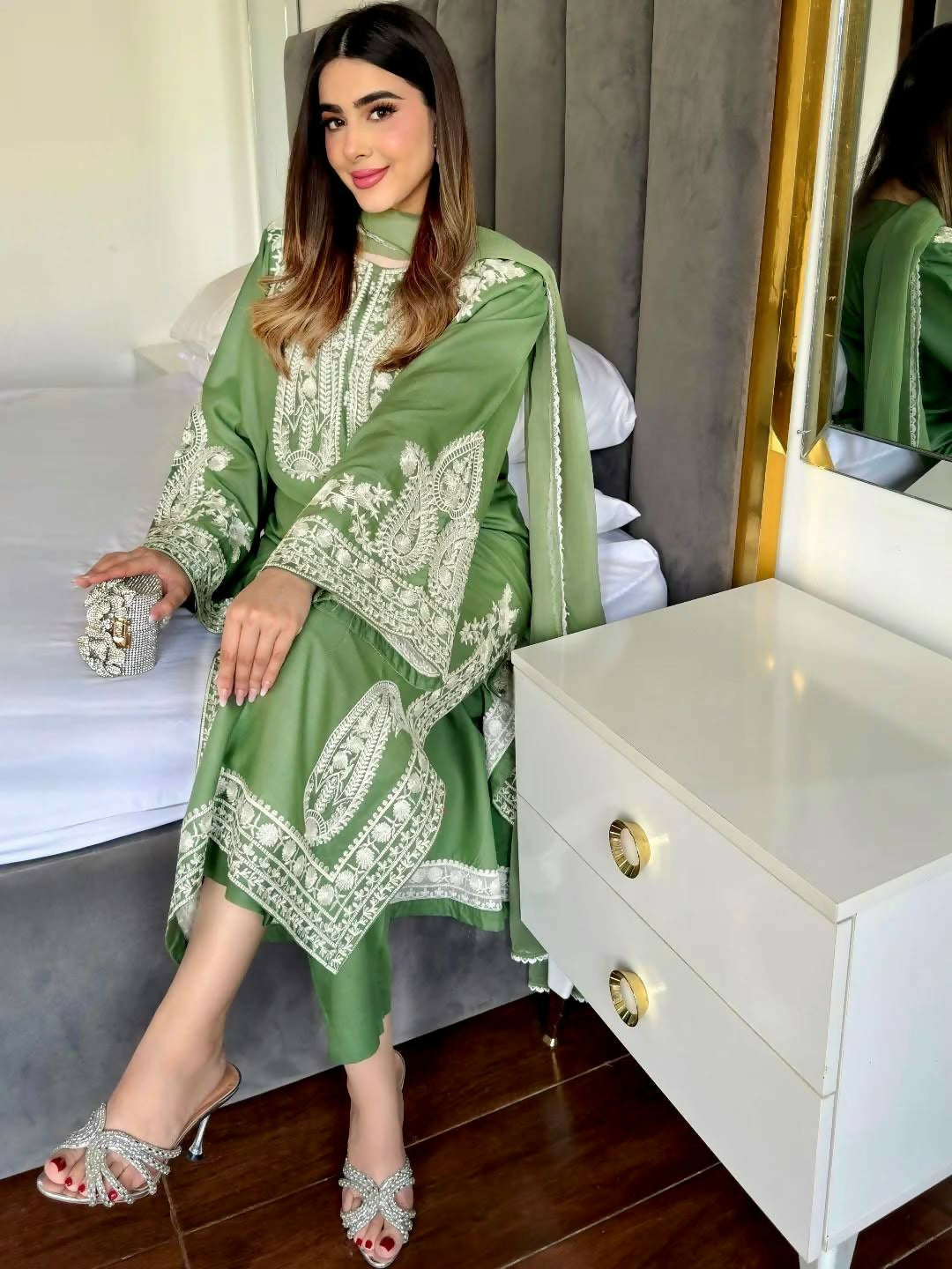 Teeya Creation Womenes New Trendy Heavy Embroidery Work Kurta Palazzo Set - Green