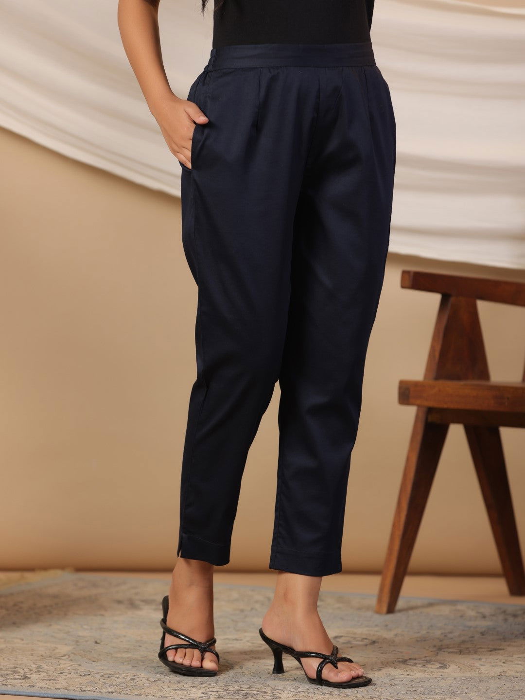 Juniper Blue Solid Lycra Women Drawstring Pants With Single Side Pocket