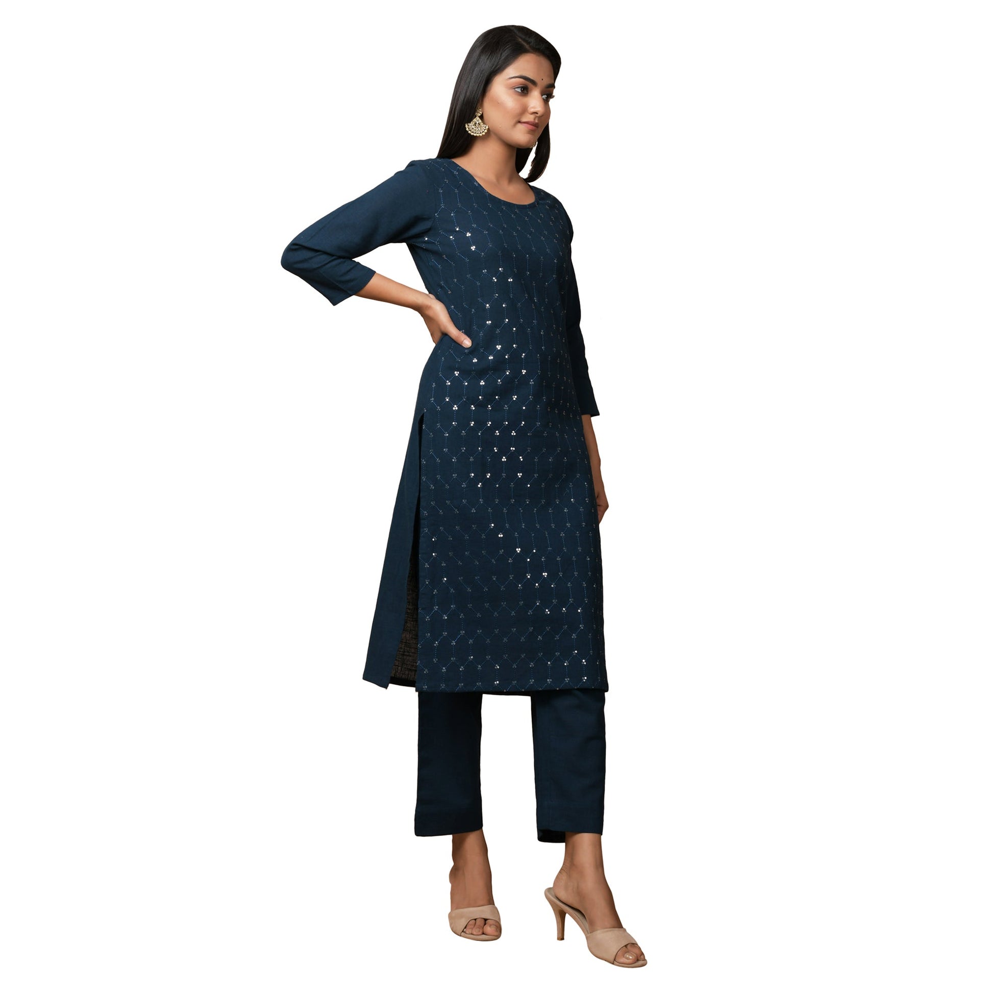 Kaajh Women's Blue Solid Sequin Embellishment Kurta