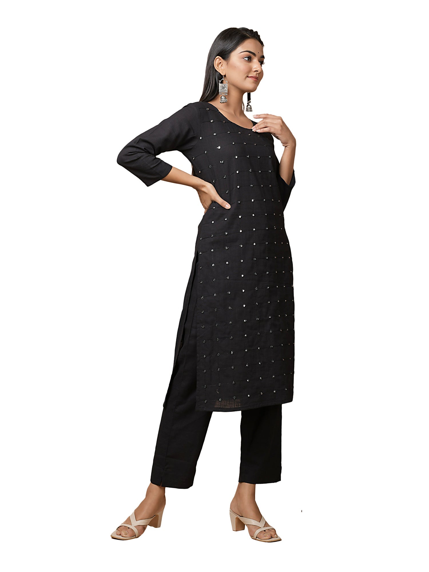 Kaajh Women's Black Solid Mirror Embellishment Kurta