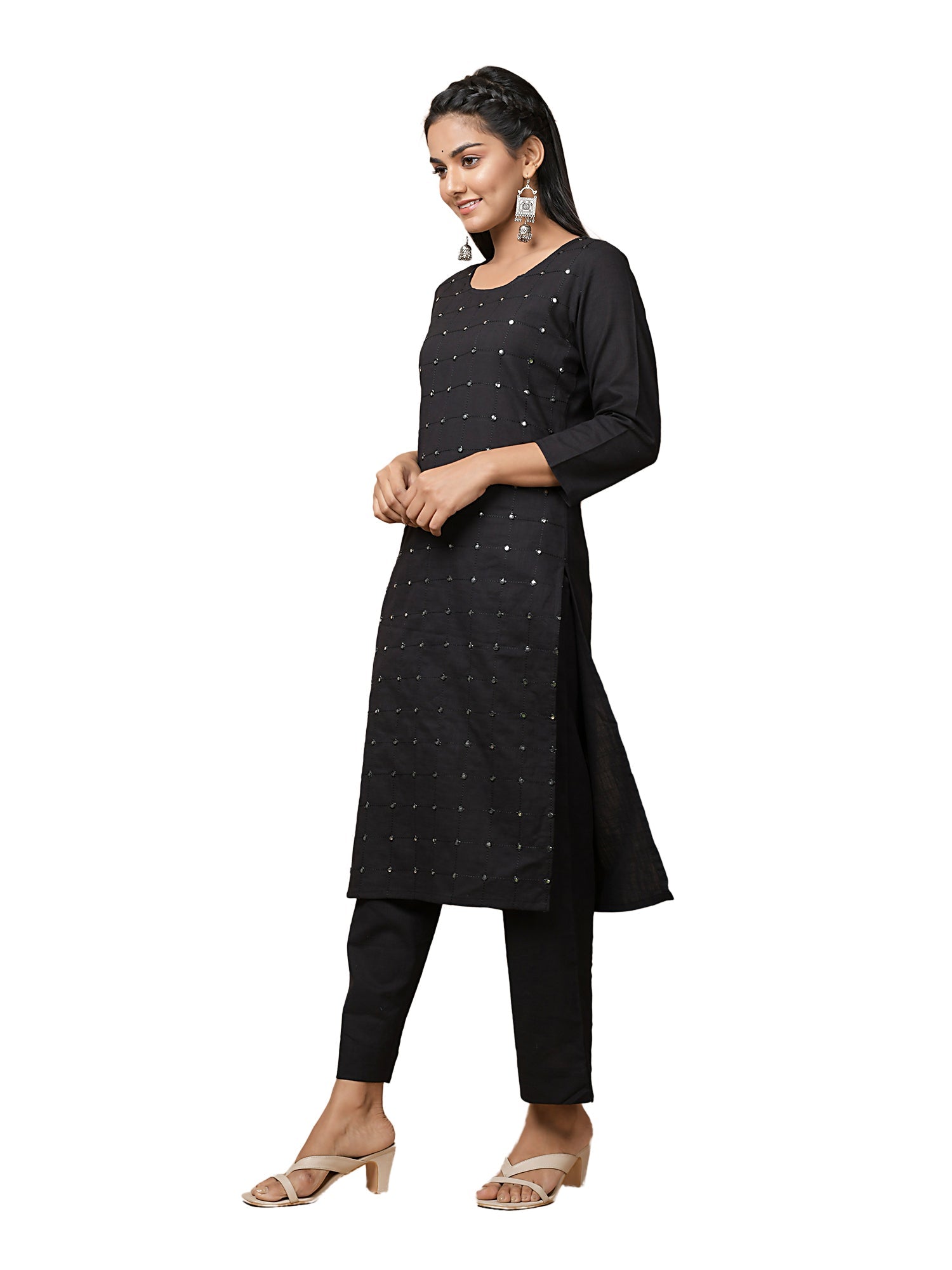 Kaajh Women's Black Solid Mirror Embellishment Kurta