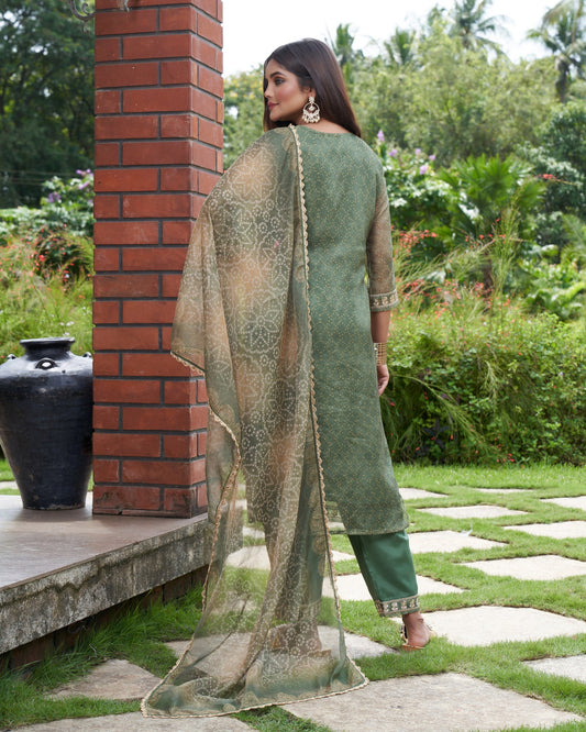 Indo Era Green Embroidered Straight Kurta Trousers With Dupatta Set
