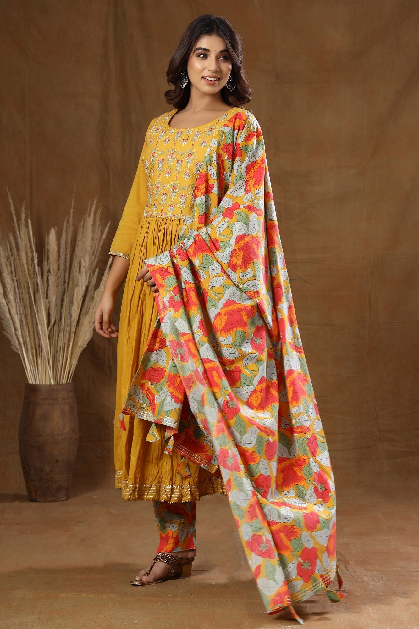 Kaajh Women's Yellow Floral Print Anarkali Suit Set