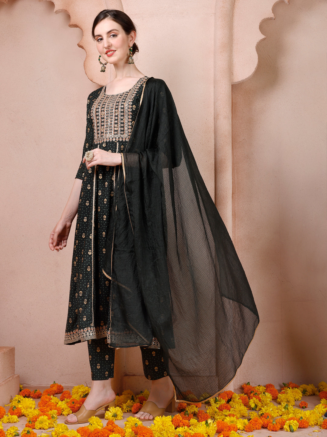Nayra Cut Embroidered Kurta With Pant And Dupatta Set, Multicolor - Hiral Fashion