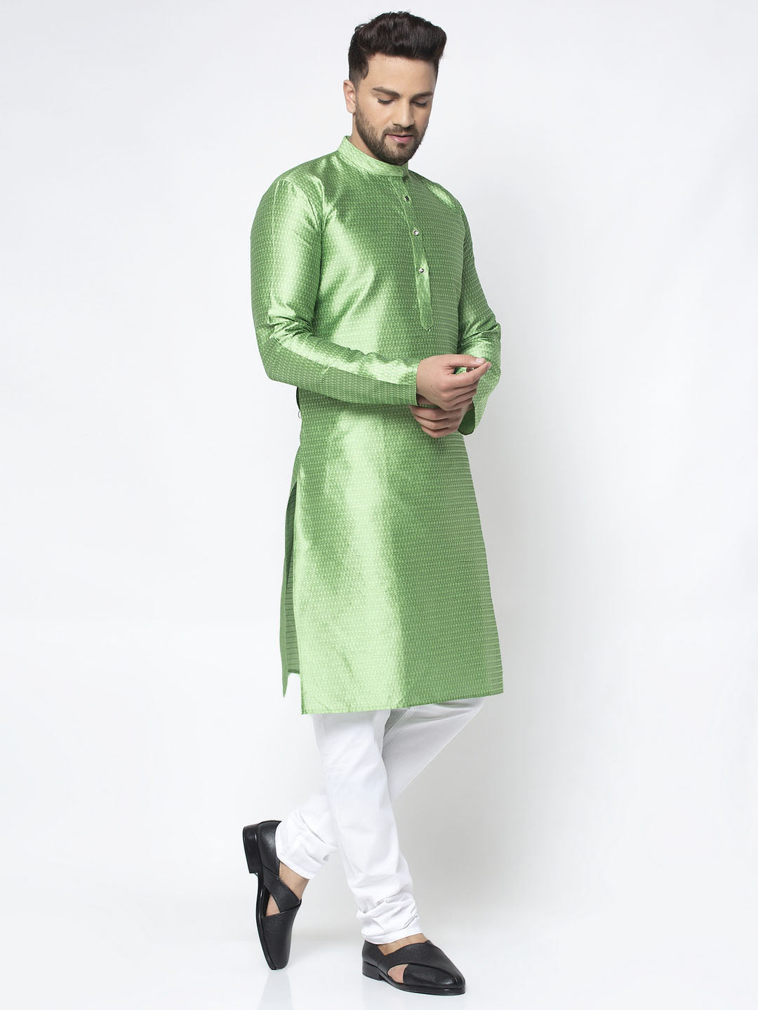 Jompers Men Green And White Woven Design Kurta Only