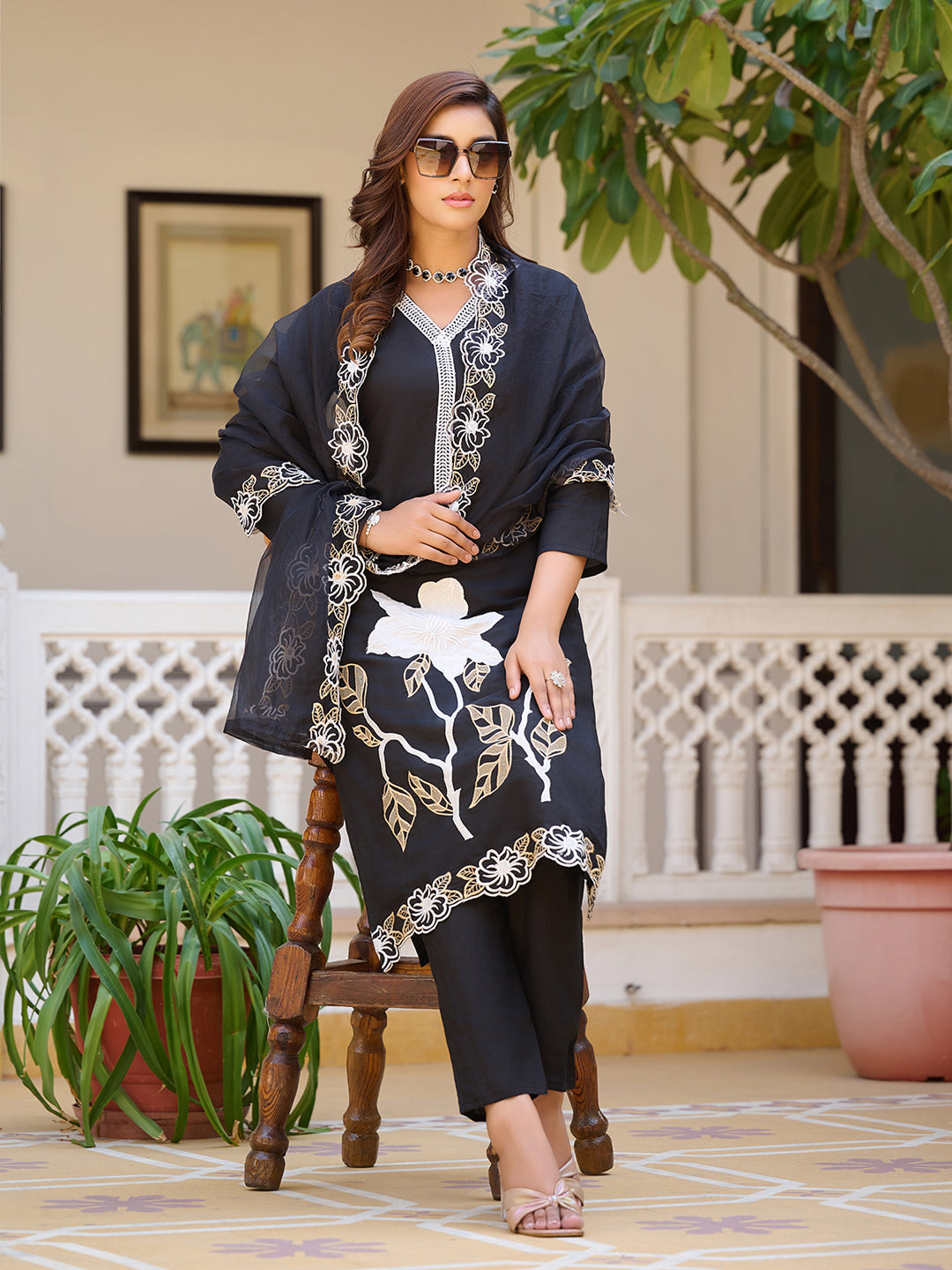 Embroidered Kurta With Pant & Embroidered Cut Work Organza Dupatta, Black - Hiral Fashion