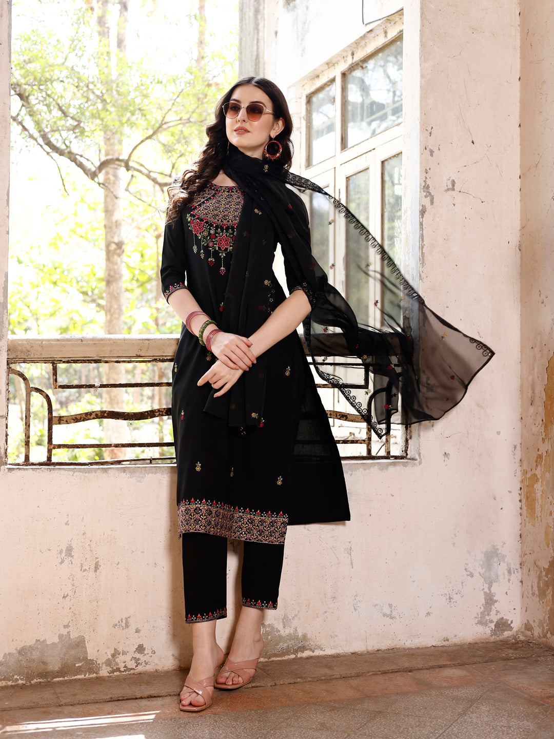 Embroidered Kurta With Pant & Organza Embroidered Dupatta Premium, Multicolor - Hiral Fashion