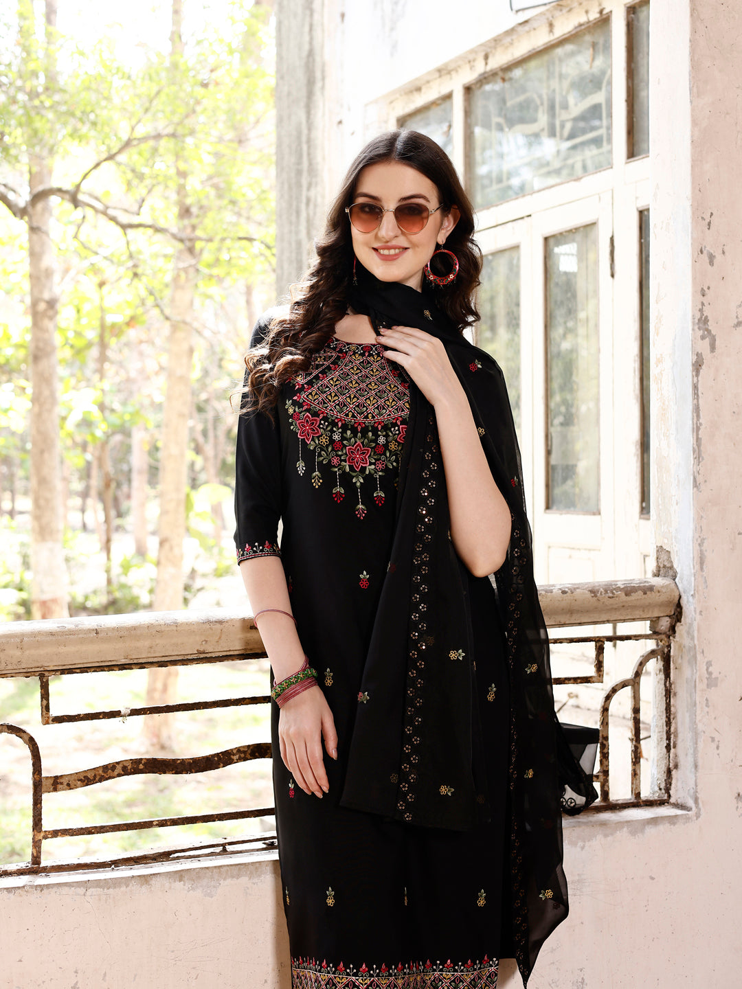 Embroidered Kurta With Pant & Organza Embroidered Dupatta Premium, Multicolor - Hiral Fashion