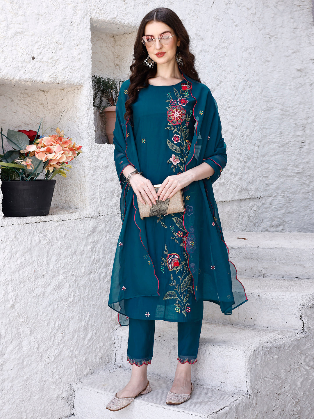 Hand Embroidered Kurta With Pant & Embroidered Organza Dupatta Luxury, Multicolor - Hiral Fashion