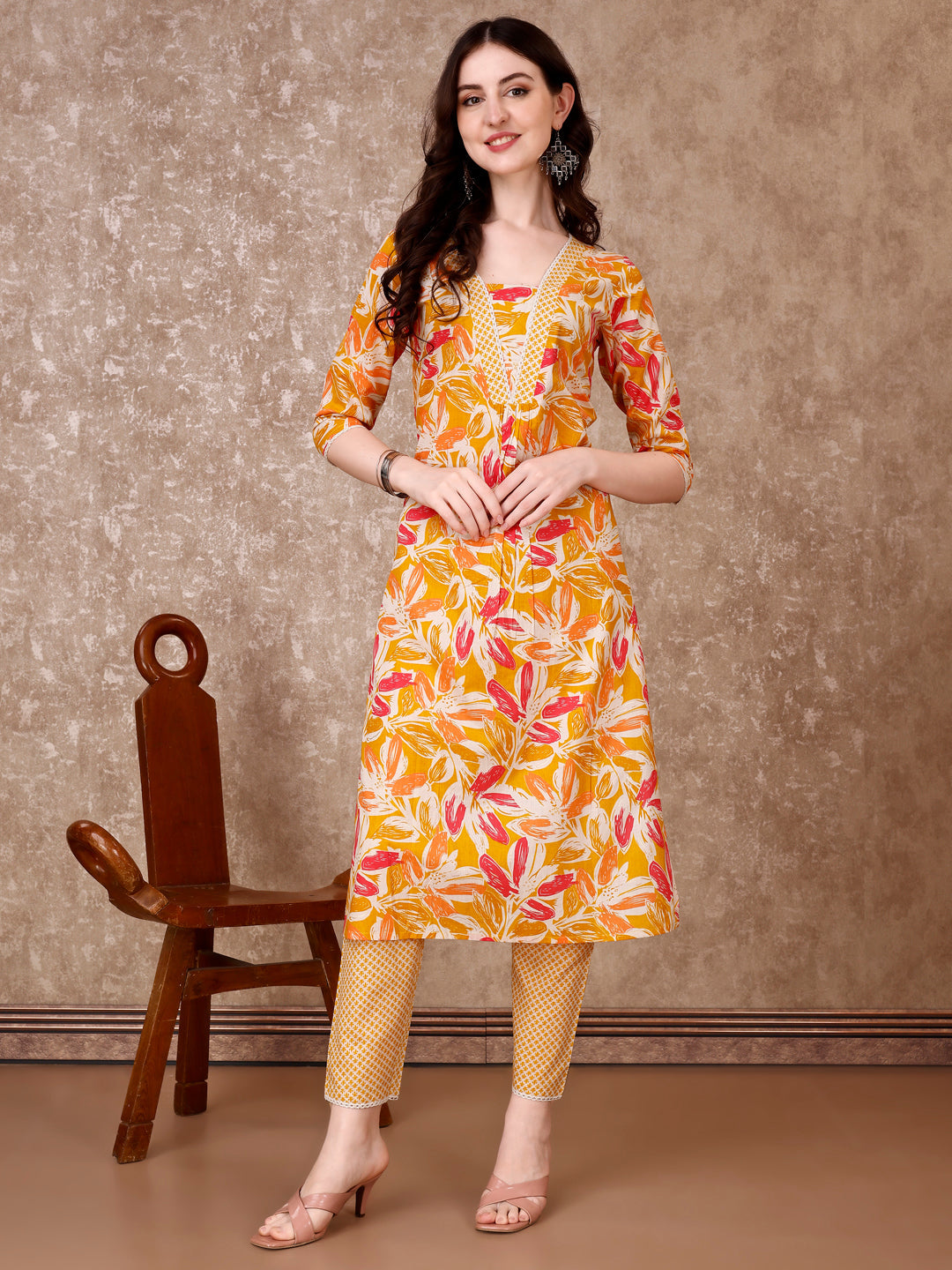 Floral Printed Cotton Kurta With Pant & Dupatta, Yellow - Hiral Fashion