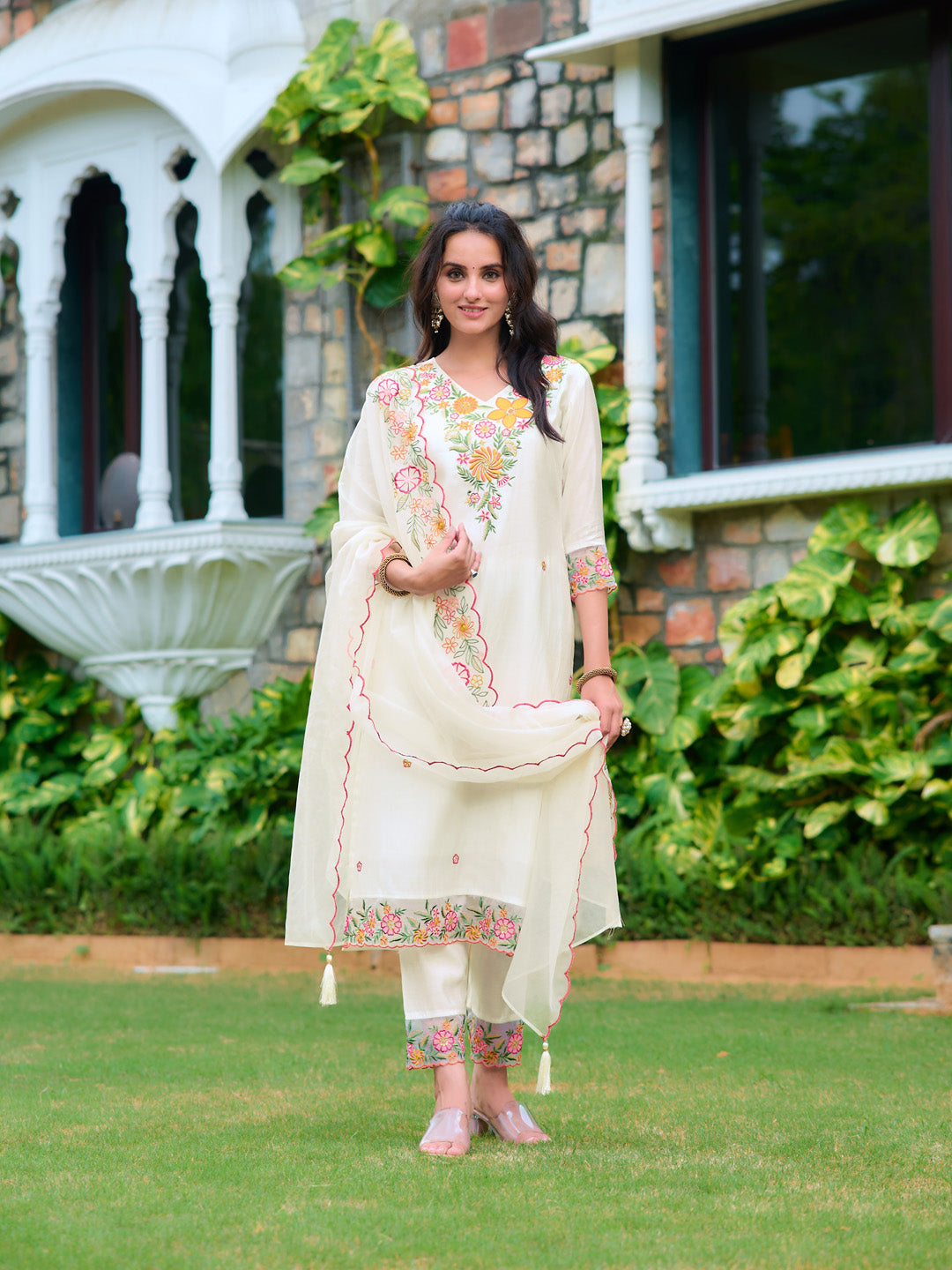 Embroidered Kurta With Pant & Organza Embroidered Dupatta, White - Hiral Fashion