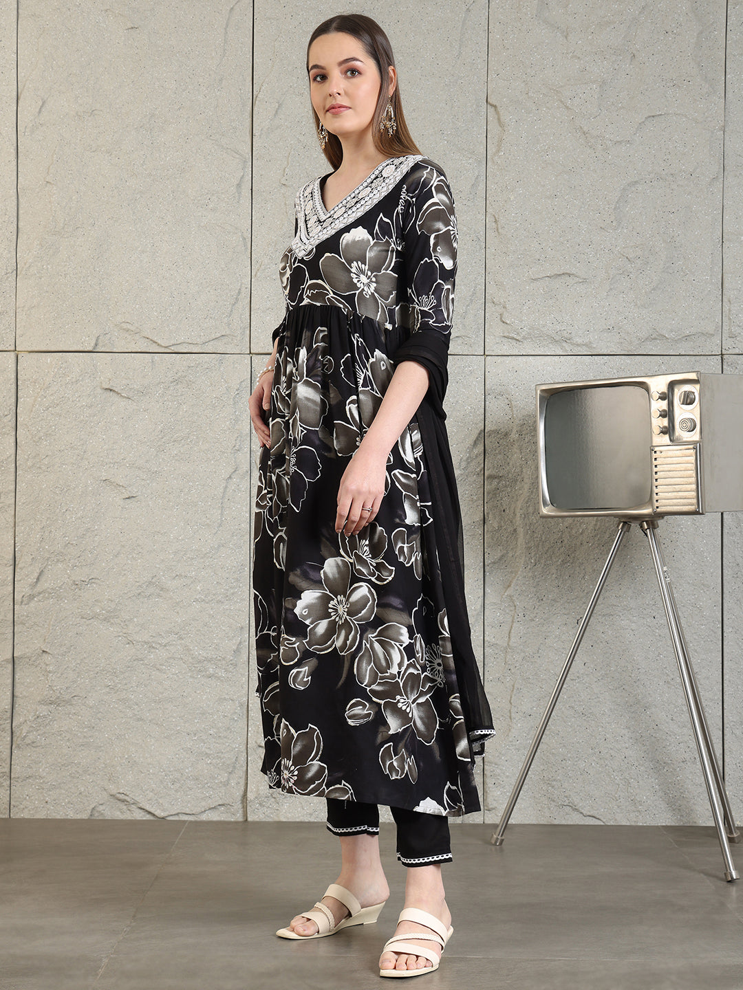 Embroidered & Floral Printed Flared A-Line Kurta With Pant & Dupatta, Black - Hiral Fashion