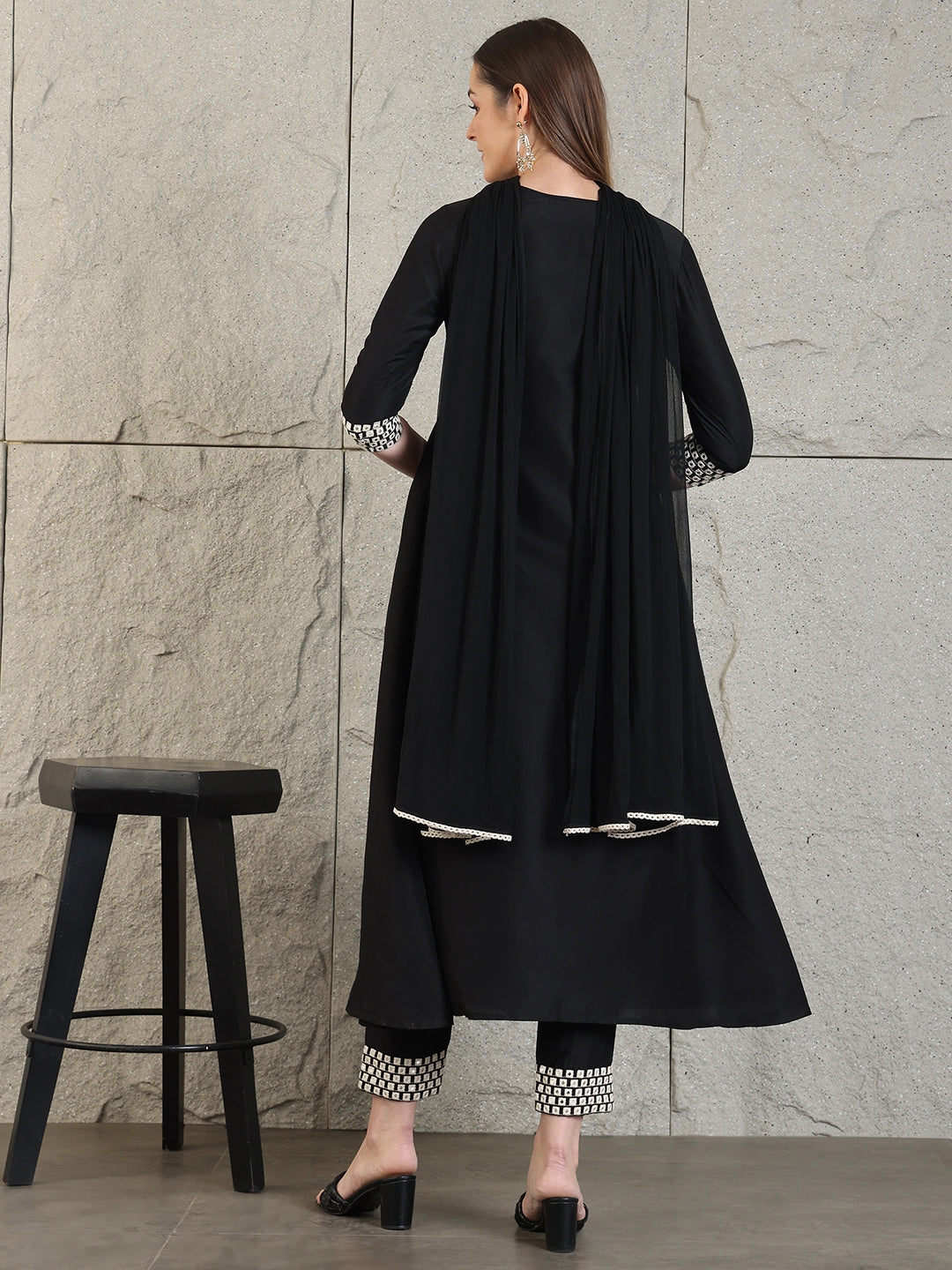 Mirror Embroidered Kurta With Pant & Necklace Dupatta, Black - Hiral Fashion