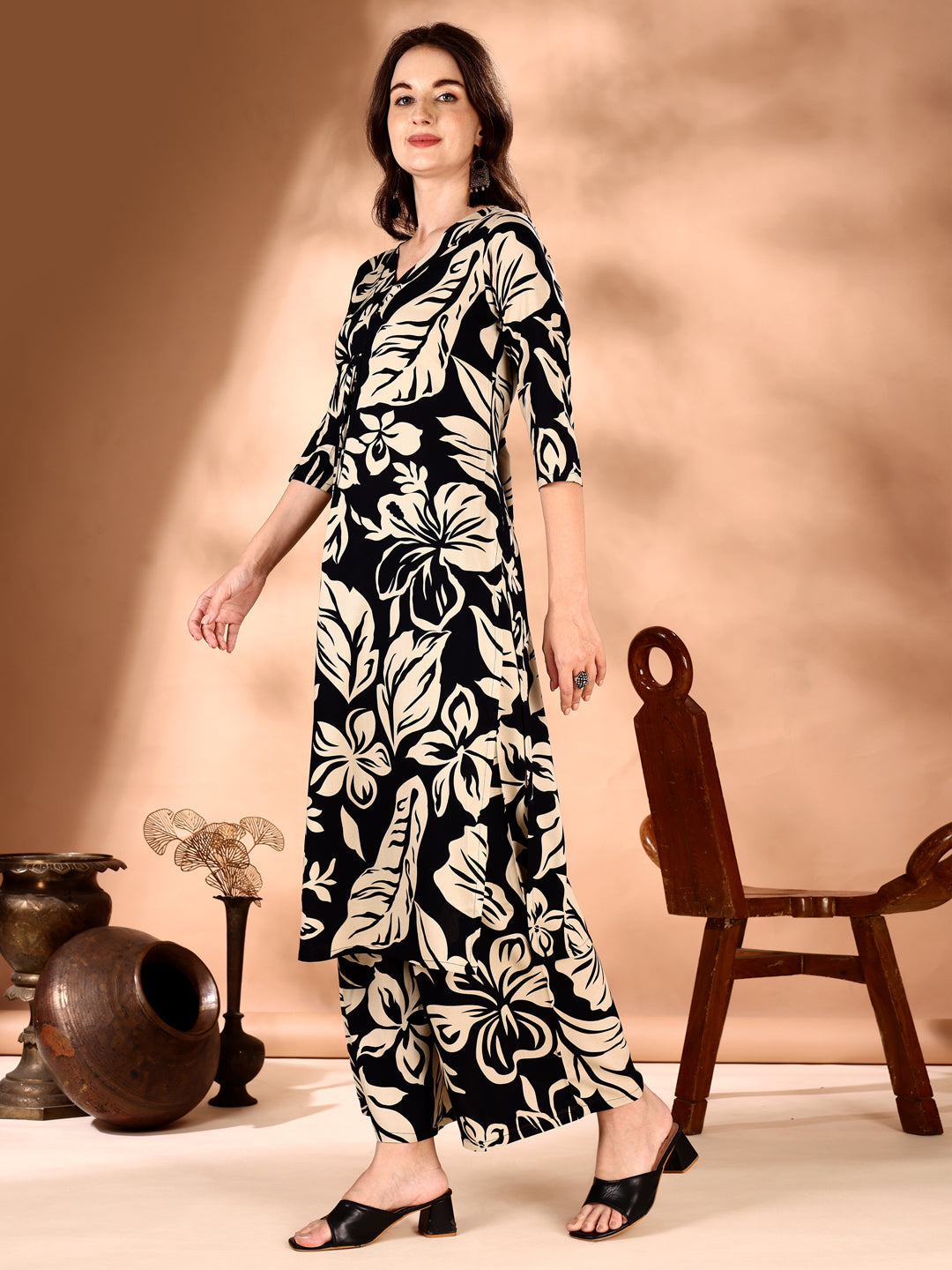 Botanical Printed Co Ords Set, Black - Hiral Fashion