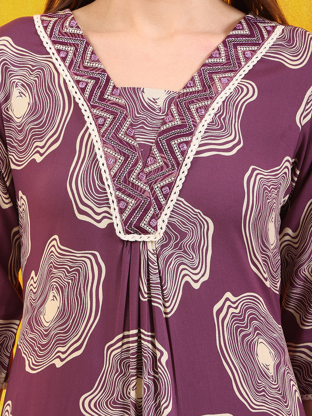 Embroidered & Floral Printed Kurta With Palazzo Co-Ords Set, Lavender - Hiral Fashion