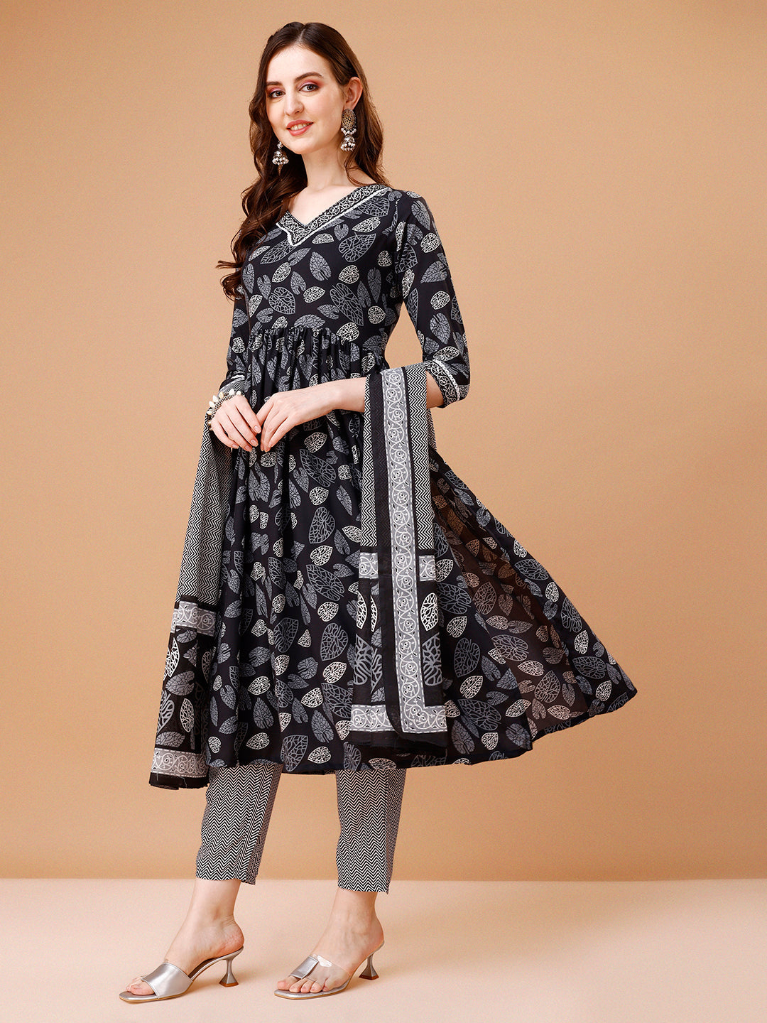 Leaf Printed Flared Kurta With Pant & Dupatta, Multicolor - Hiral Fashion