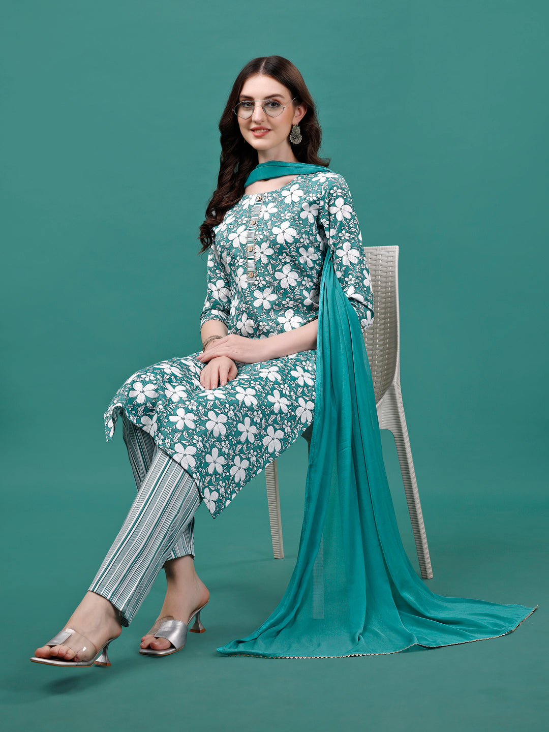 Floral Printed Casual Wear Kurta With Pant & Dupatta, Multicolor - Hiral Fashion