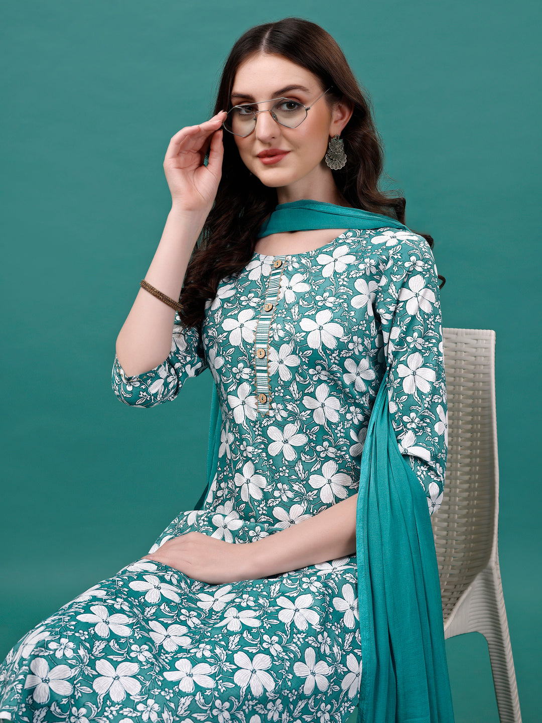 Floral Printed Casual Wear Kurta With Pant & Dupatta, Multicolor - Hiral Fashion