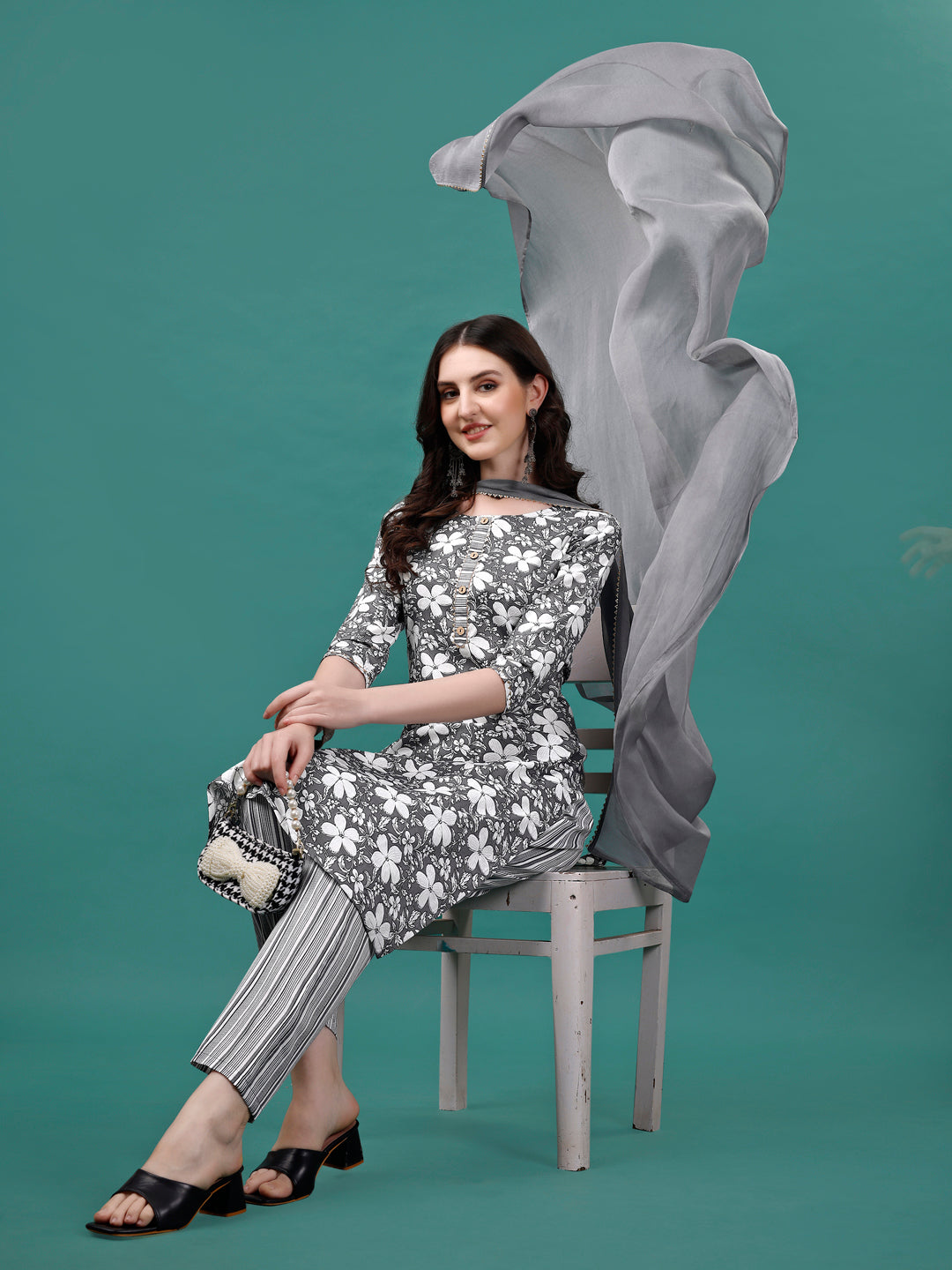 Floral Printed Casual Wear Kurta With Pant & Dupatta, Multicolor - Hiral Fashion