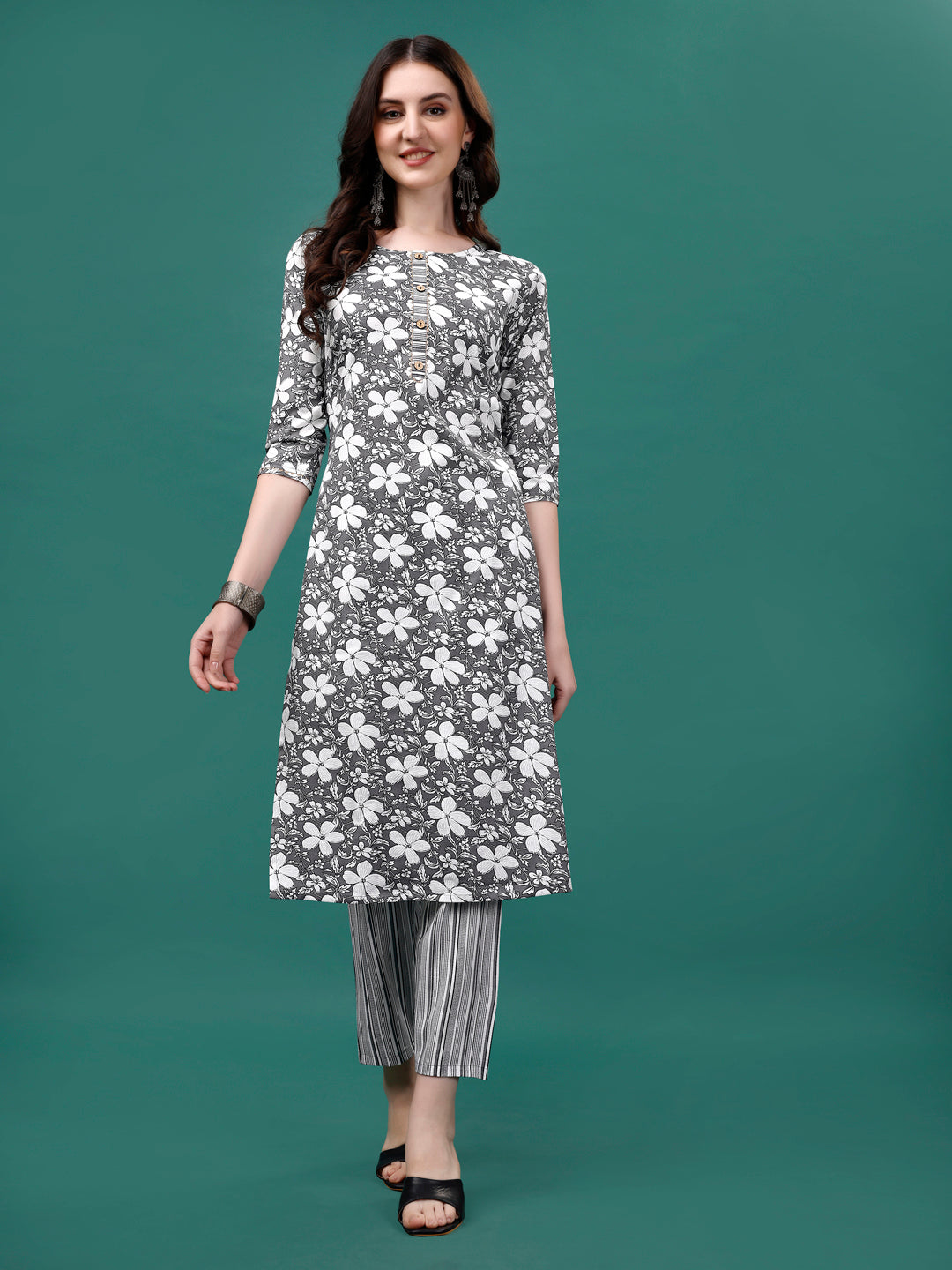 Floral Printed Casual Wear Kurta With Pant & Dupatta, Multicolor - Hiral Fashion