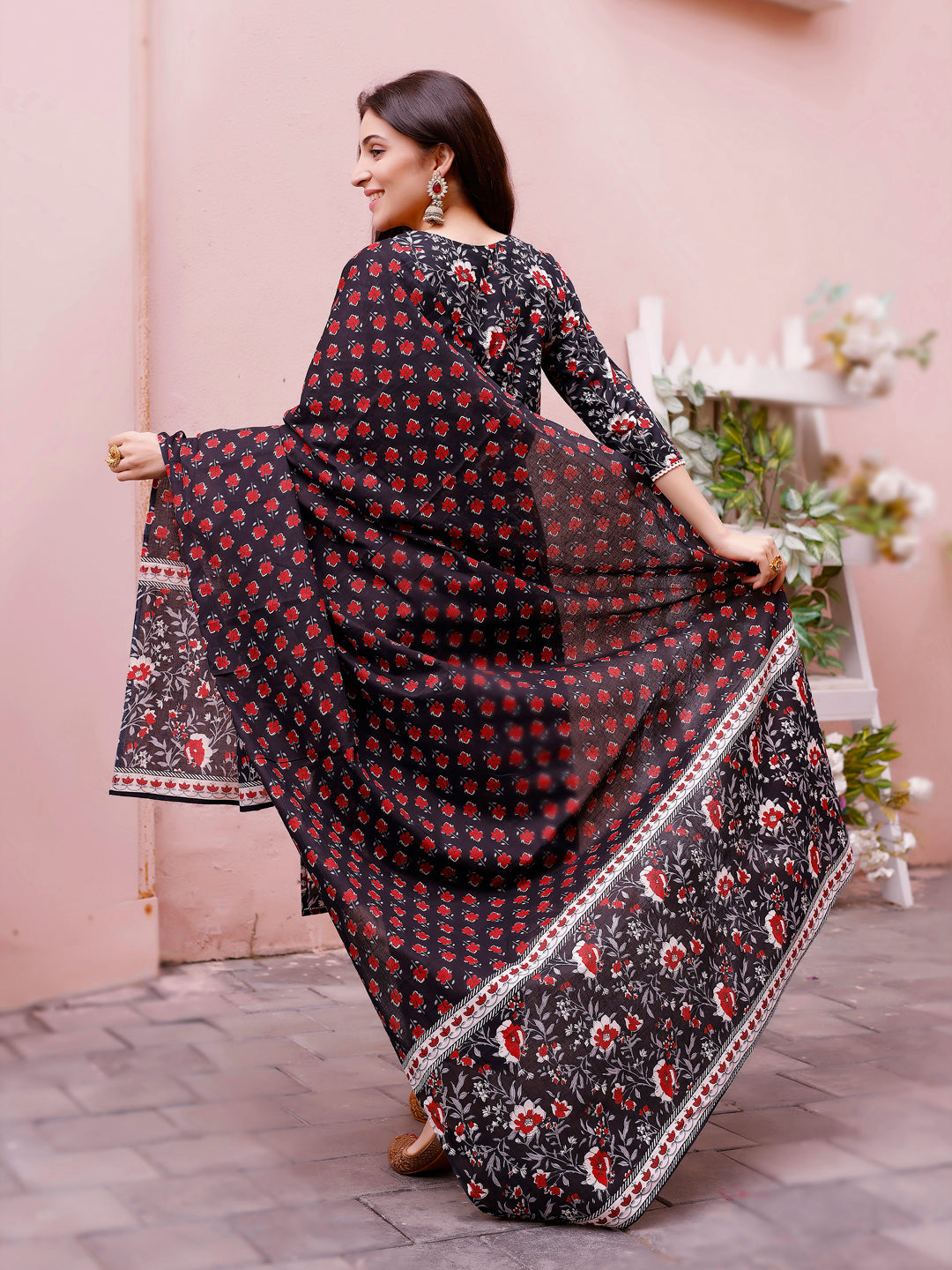 Floral Printed Kurta With Pant & Dupatta, Multicolor - Hiral Fashion
