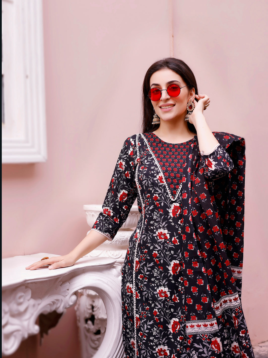 Floral Printed Kurta With Pant & Dupatta, Multicolor - Hiral Fashion