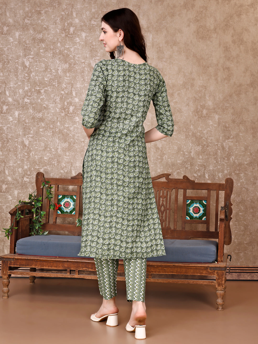 Leaf Printed Kurta With Printed Pant & Dupatta, Multicolor - Hiral Fashion