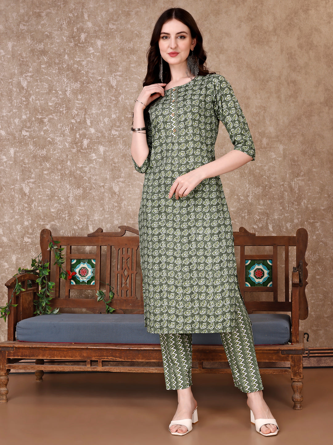 Leaf Printed Kurta With Printed Pant & Dupatta, Multicolor - Hiral Fashion