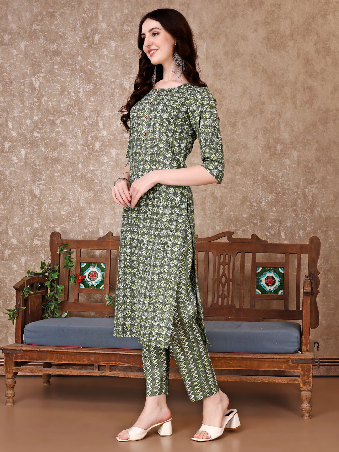 Leaf Printed Kurta With Printed Pant & Dupatta, Multicolor - Hiral Fashion