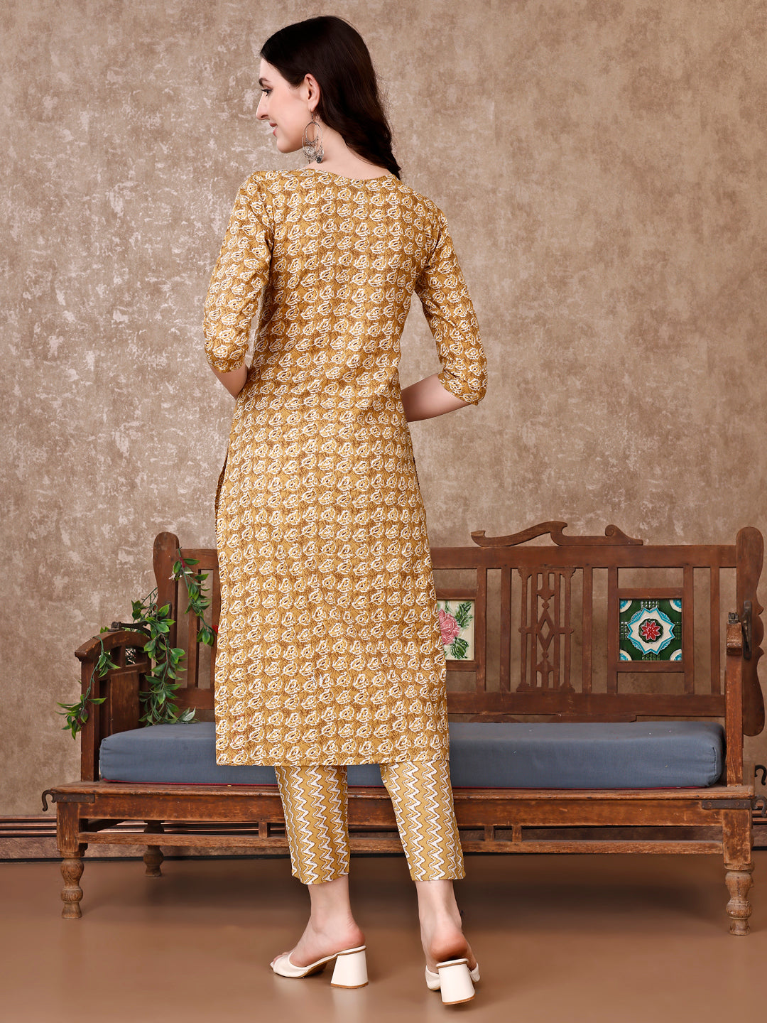 Leaf Printed Kurta With Printed Pant & Dupatta, Multicolor - Hiral Fashion
