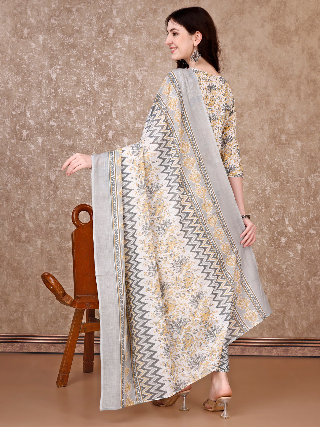 Floral Printed Kurta With Printed Pant & Dupatta, Multicolor - Hiral Fashion