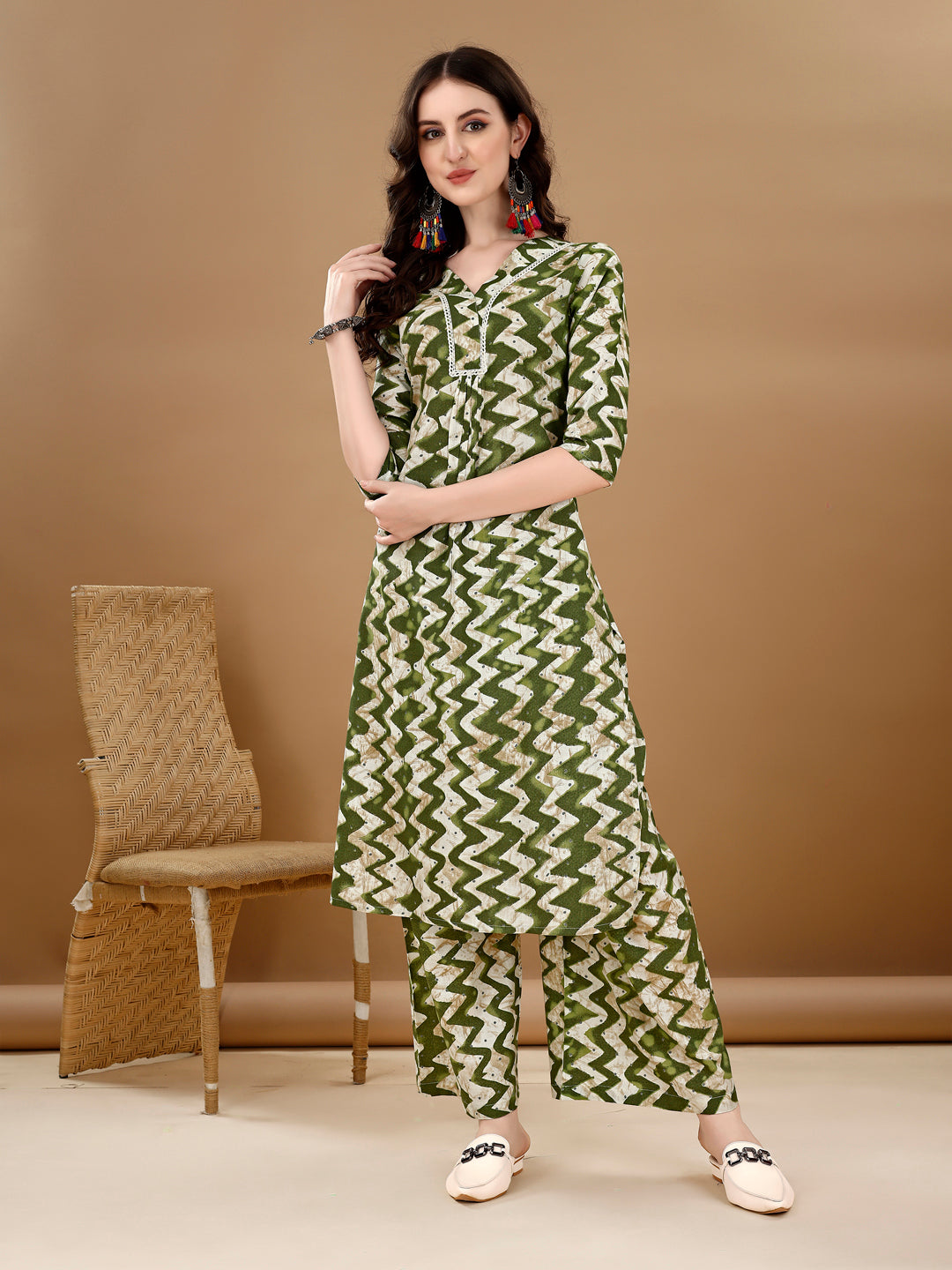 Chevron Printed Kurta With Palazzo Pant & Dupatta, Green - Hiral Fashion
