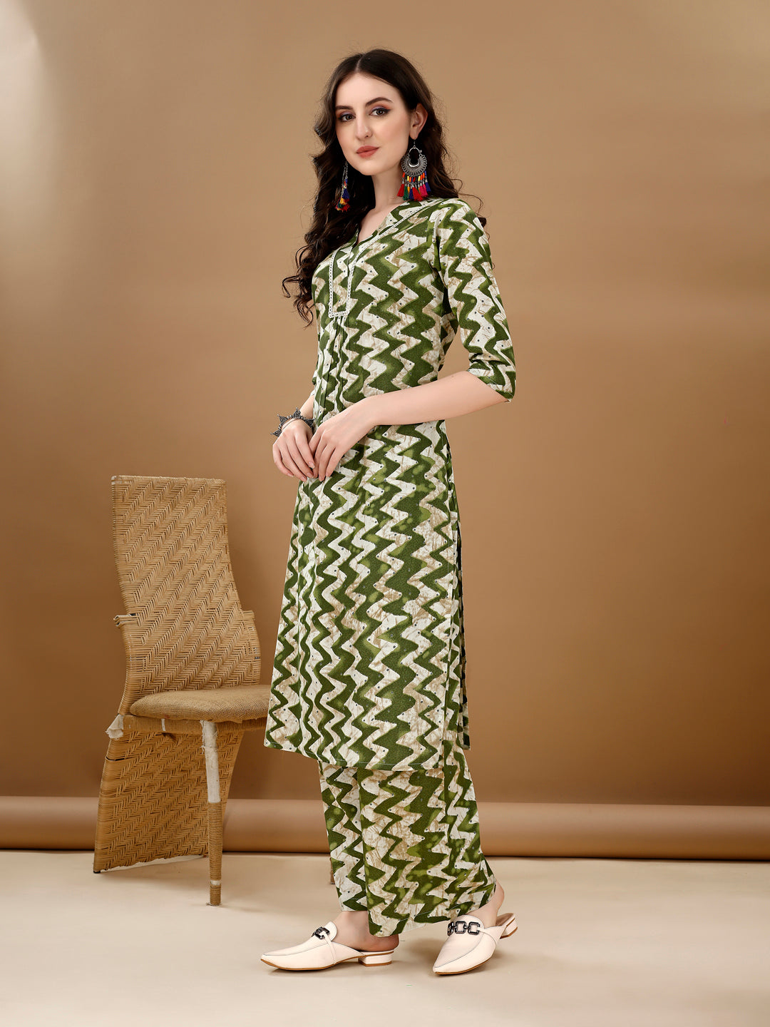 Chevron Printed Kurta With Palazzo Pant & Dupatta, Green - Hiral Fashion
