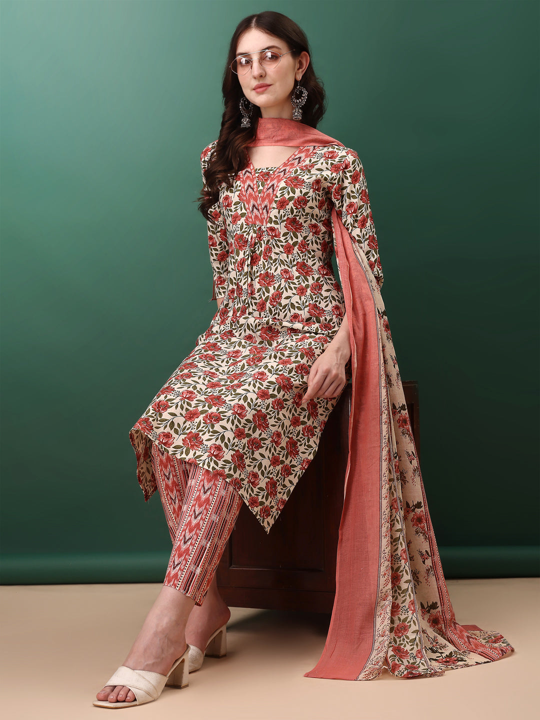 Floral Printed Kurta With Pant & Dupatta, Pink - Hiral Fashion