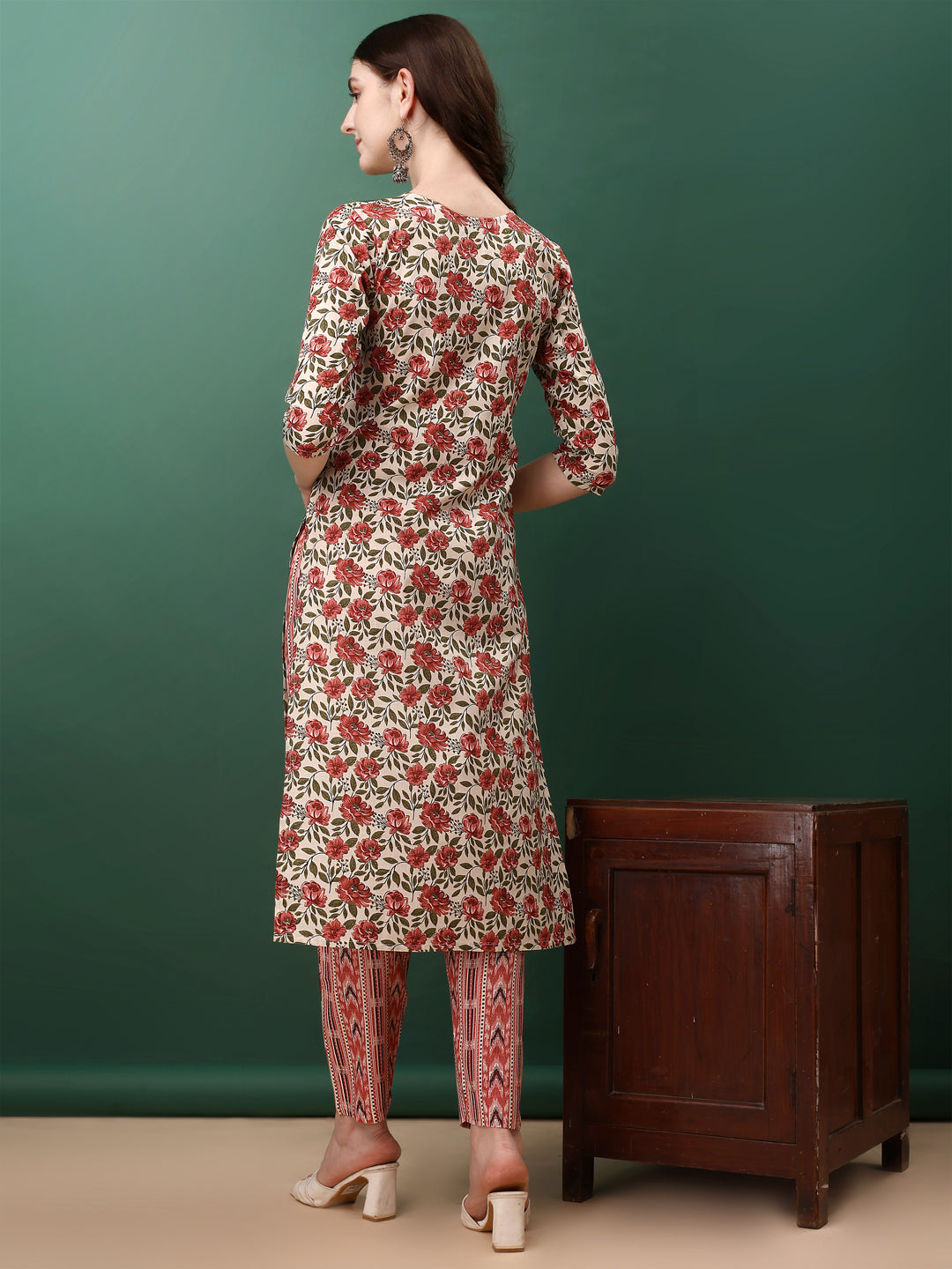 Floral Printed Kurta With Pant & Dupatta, Pink - Hiral Fashion
