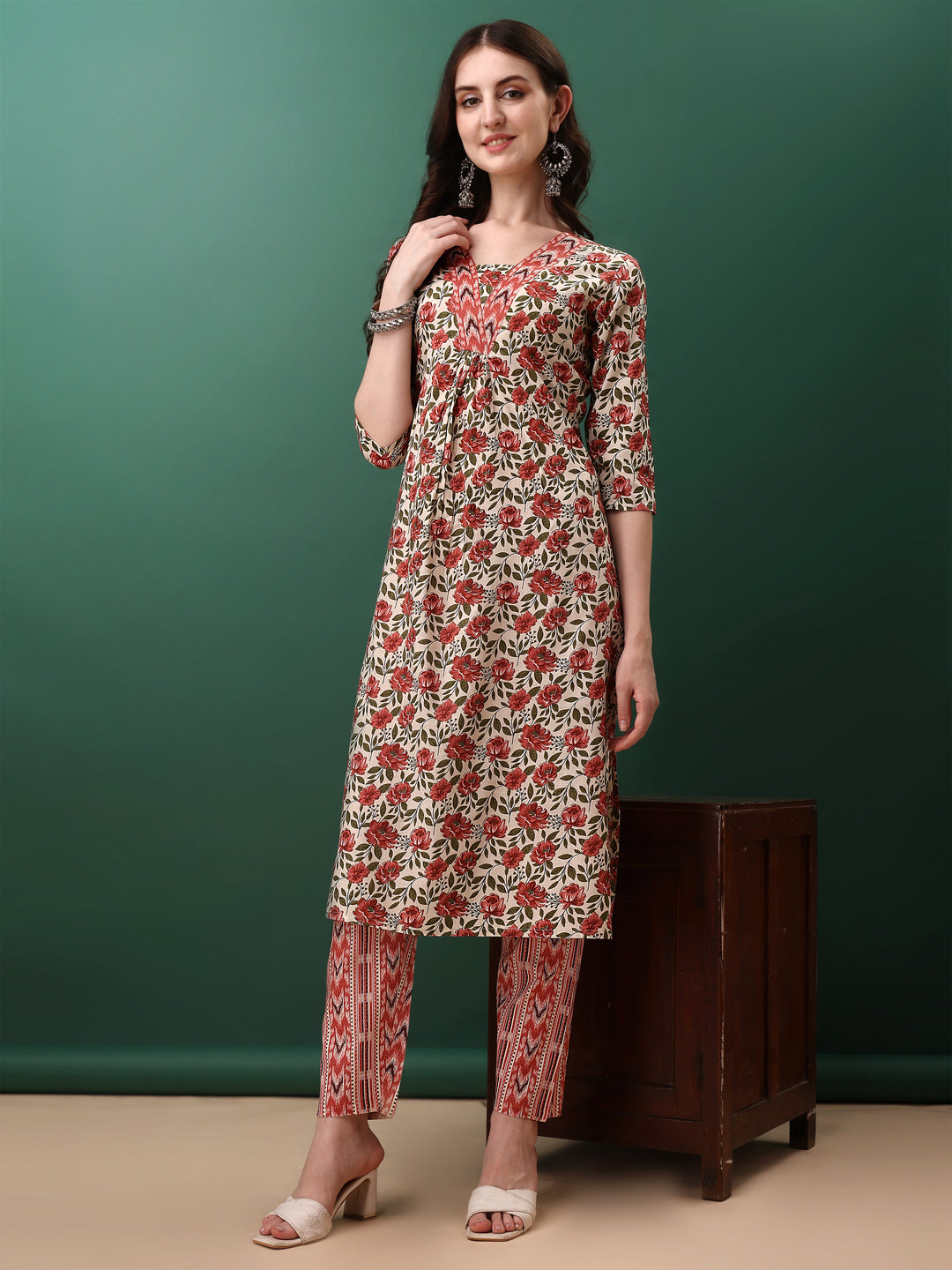 Floral Printed Kurta With Pant & Dupatta, Pink - Hiral Fashion