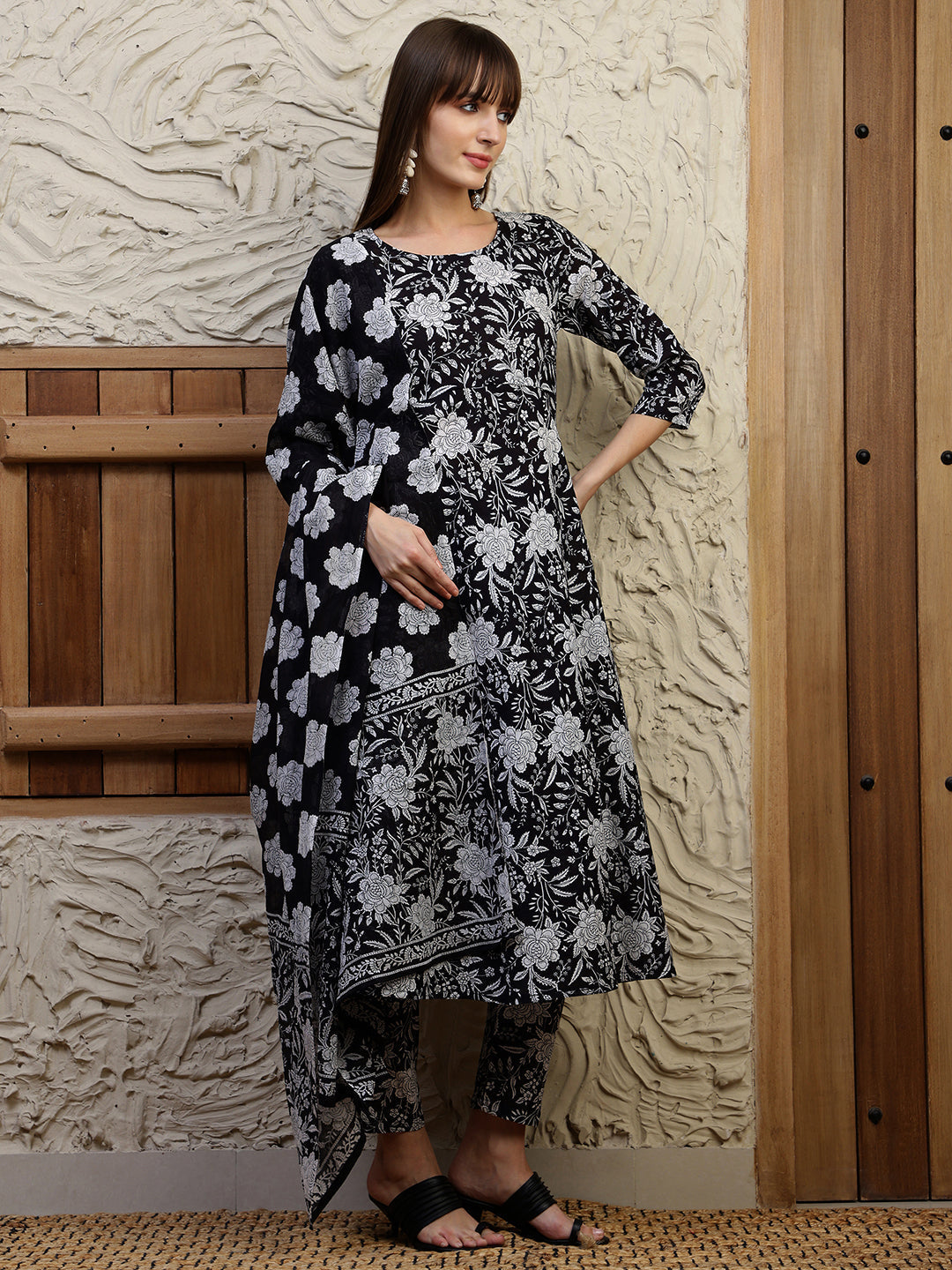 Floral Printed Flared Kurta With Pant & Dupatta, Black - Hiral Fashion