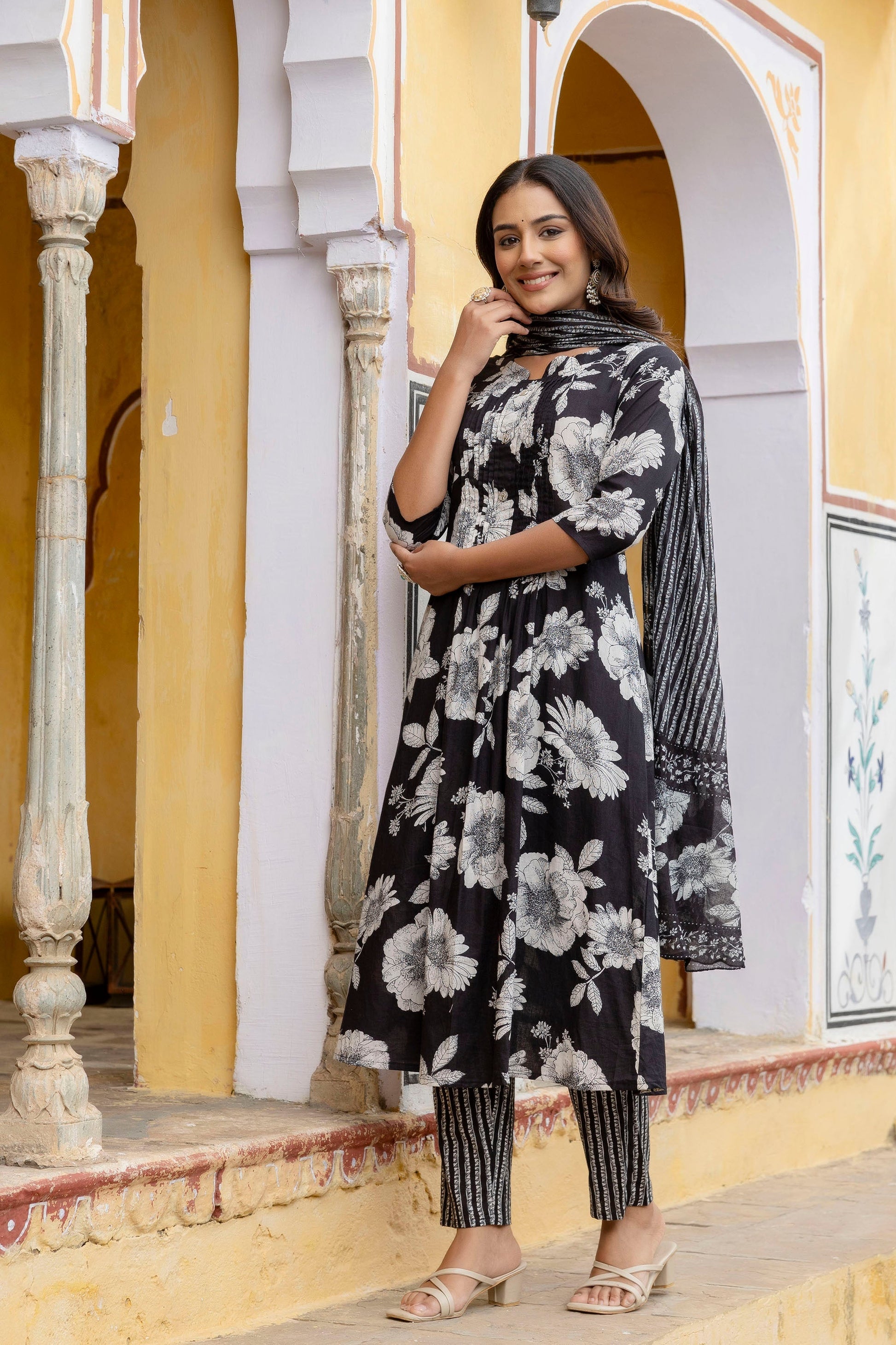 Floral Printed Kurta With Pant & Stripe Printed Dupatta, Black - Hiral Fashion
