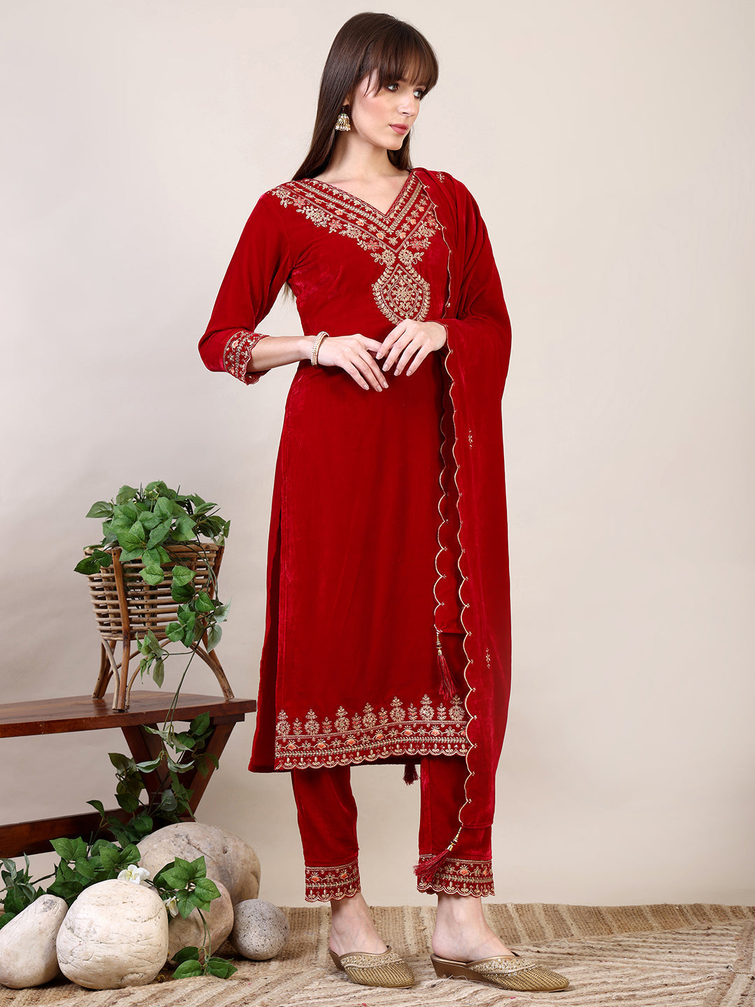 Embroidered Velvet Kurta With Pant & Dupatta, Pink - Hiral Fashion
