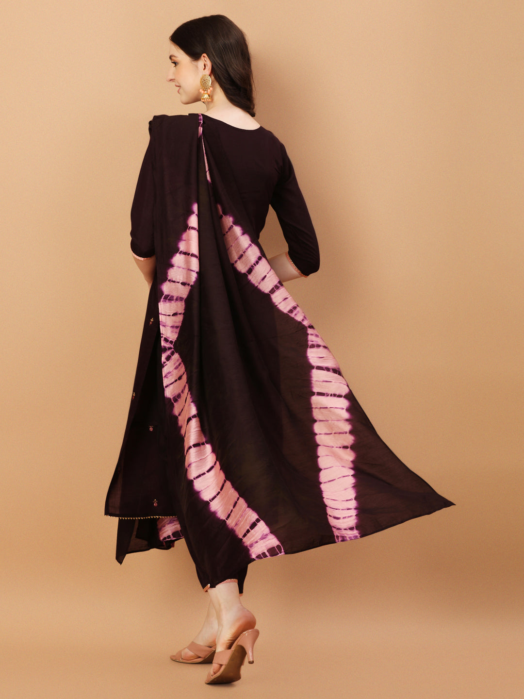 Hand Embroidered Chanderi Kurta With Pant & Dupatta Set, Multicolor - Hiral Fashion