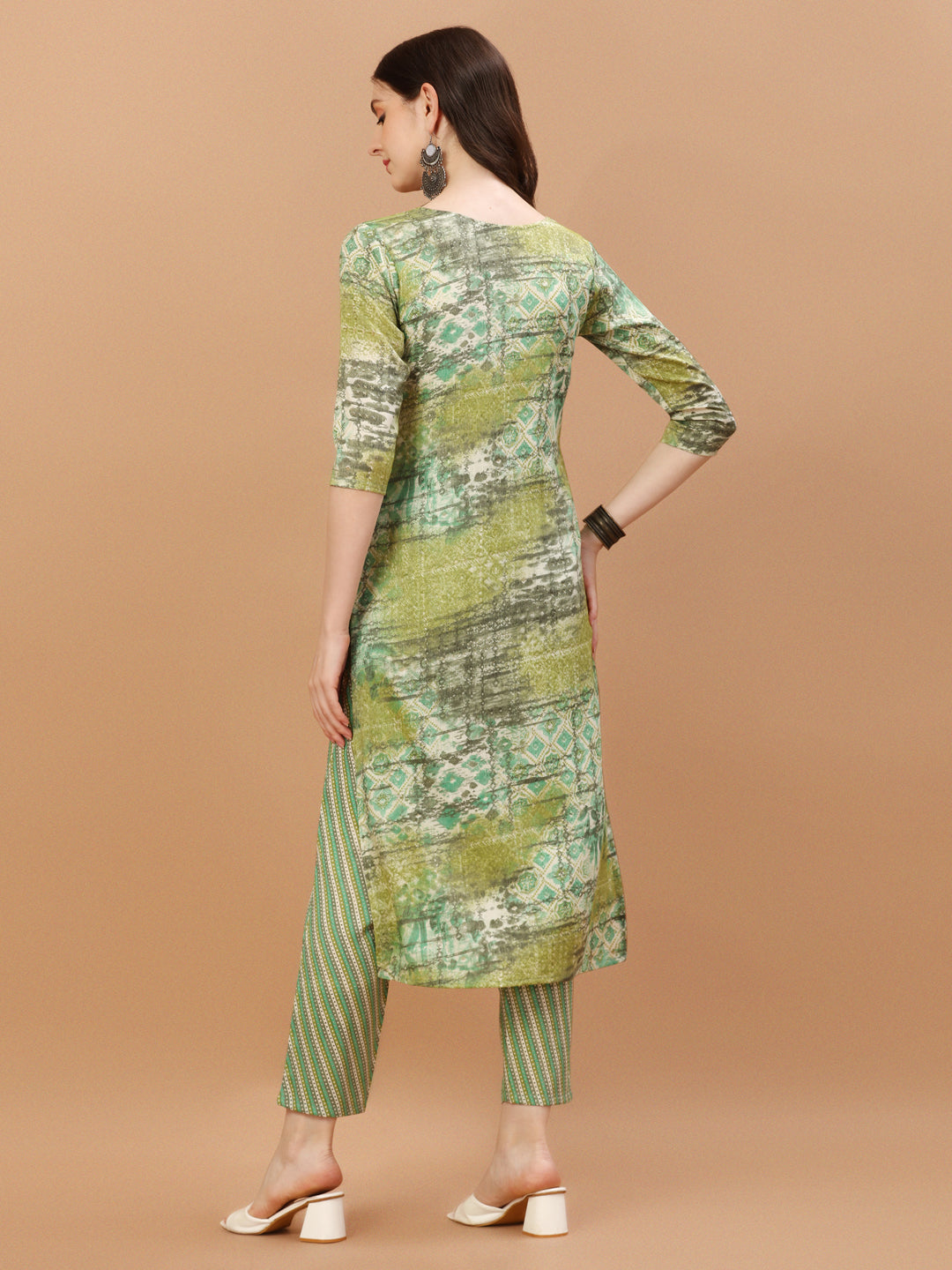 Printed Cotton Green Kurta Pant & Dupatta Set, Multicolor - Hiral Fashion