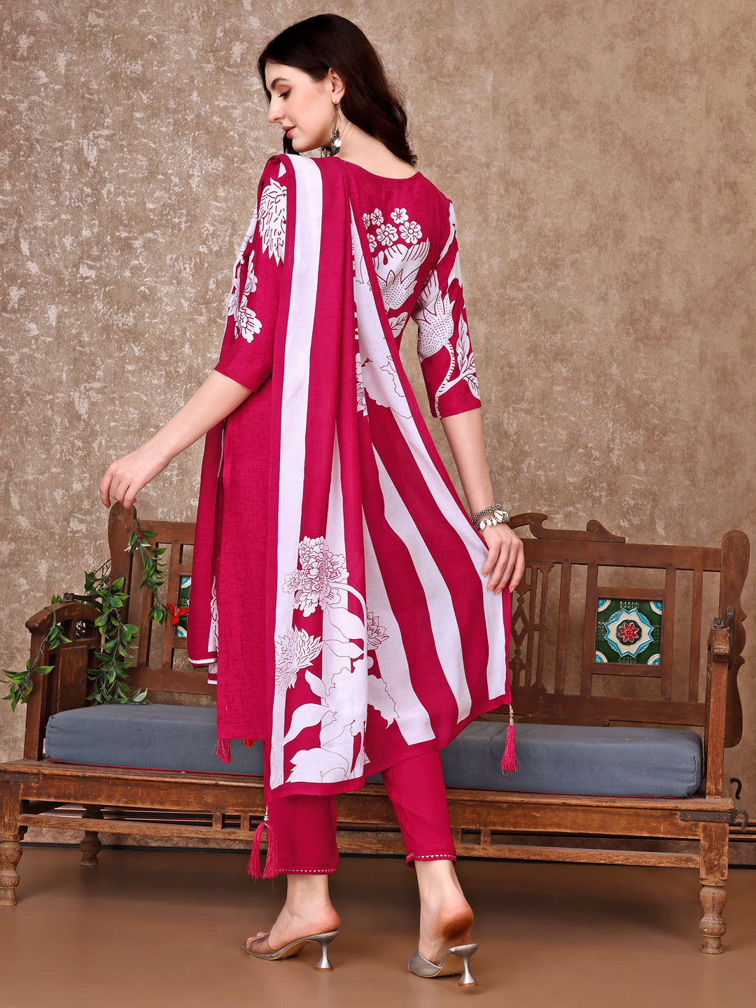 Hand Embroidered & Floral Printed Pure Silk Kurta With Pant & Dupatta, Pink - Hiral Fashion