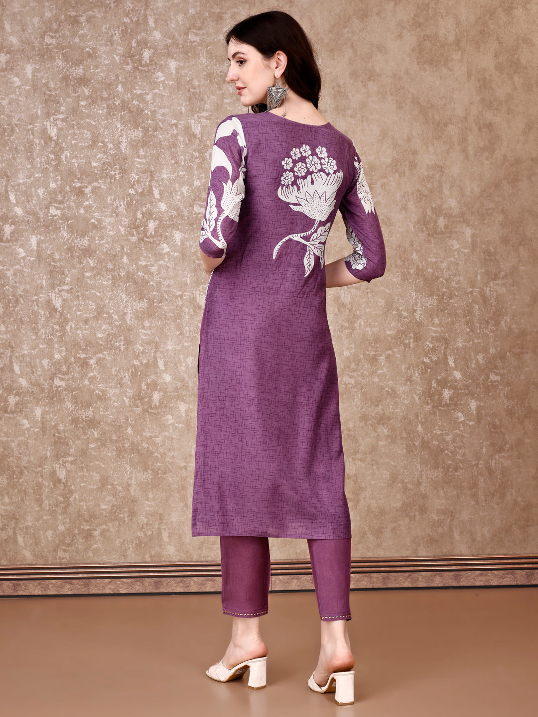 Hand Embroidered & Floral Printed Pure Silk Kurta With Pant & Dupatta, Lavender - Hiral Fashion